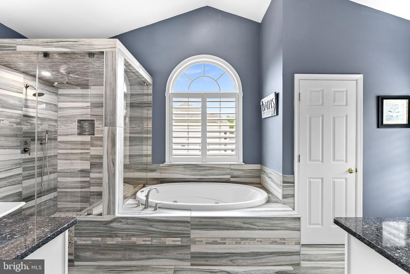 7633 GREAT DOVER ST, GAINESVILLE, Virginia 20155, 5 Bedrooms Bedrooms, ,4 BathroomsBathrooms,Residential,For sale,7633 GREAT DOVER ST,VAPW2095532 MLS # VAPW2095532