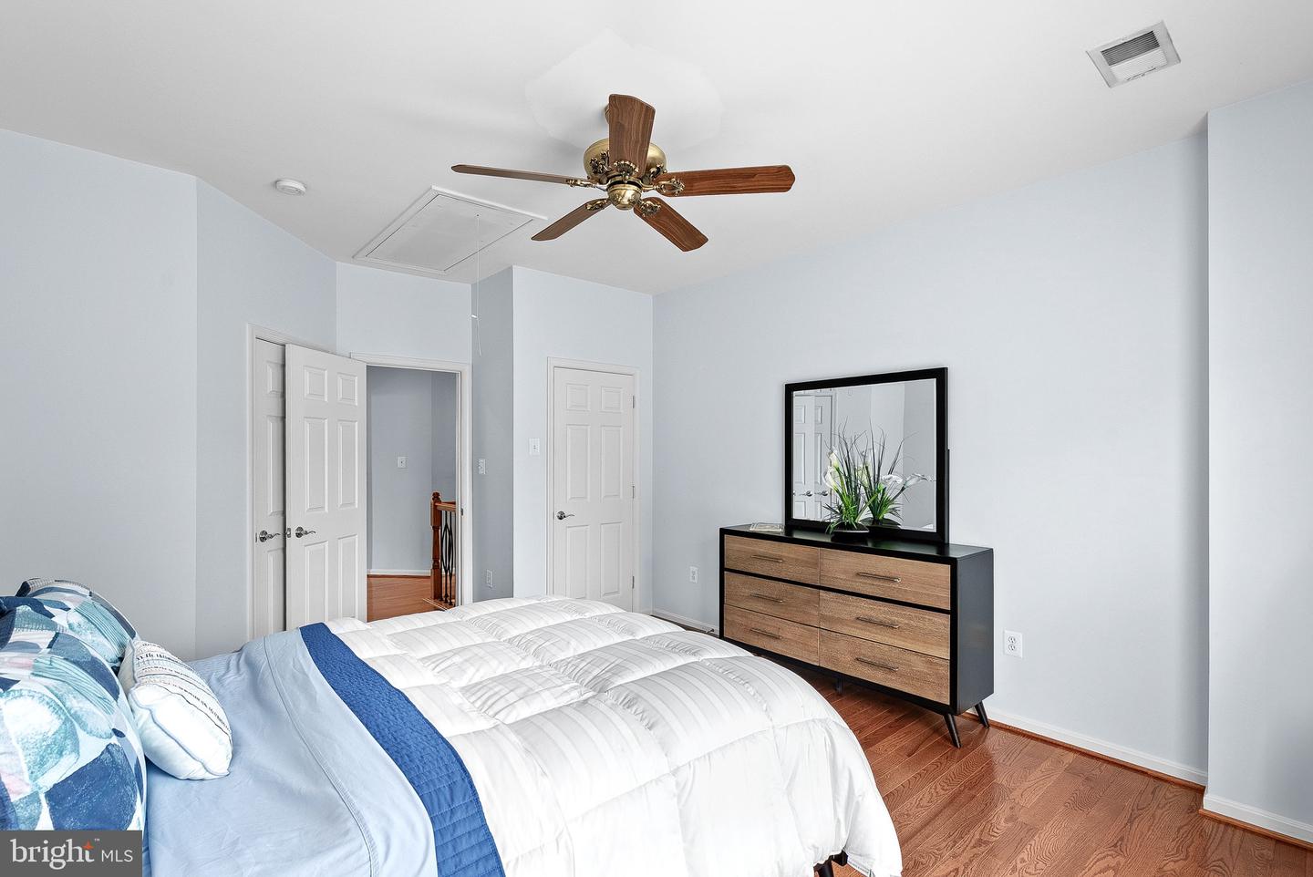 7633 GREAT DOVER ST, GAINESVILLE, Virginia 20155, 5 Bedrooms Bedrooms, ,4 BathroomsBathrooms,Residential,For sale,7633 GREAT DOVER ST,VAPW2095532 MLS # VAPW2095532