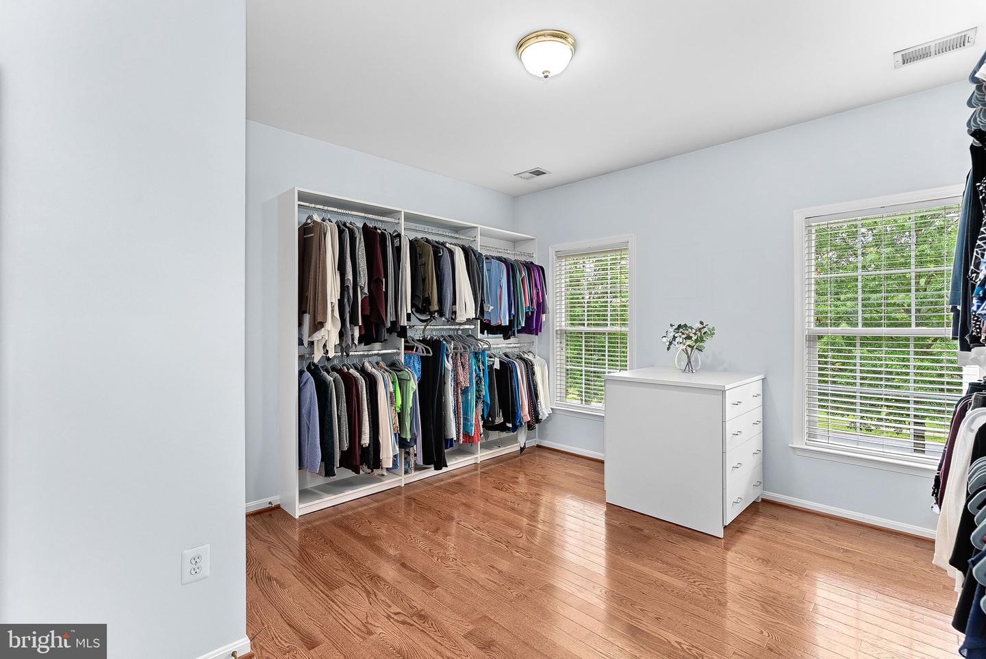 7633 GREAT DOVER ST, GAINESVILLE, Virginia 20155, 5 Bedrooms Bedrooms, ,4 BathroomsBathrooms,Residential,For sale,7633 GREAT DOVER ST,VAPW2095532 MLS # VAPW2095532