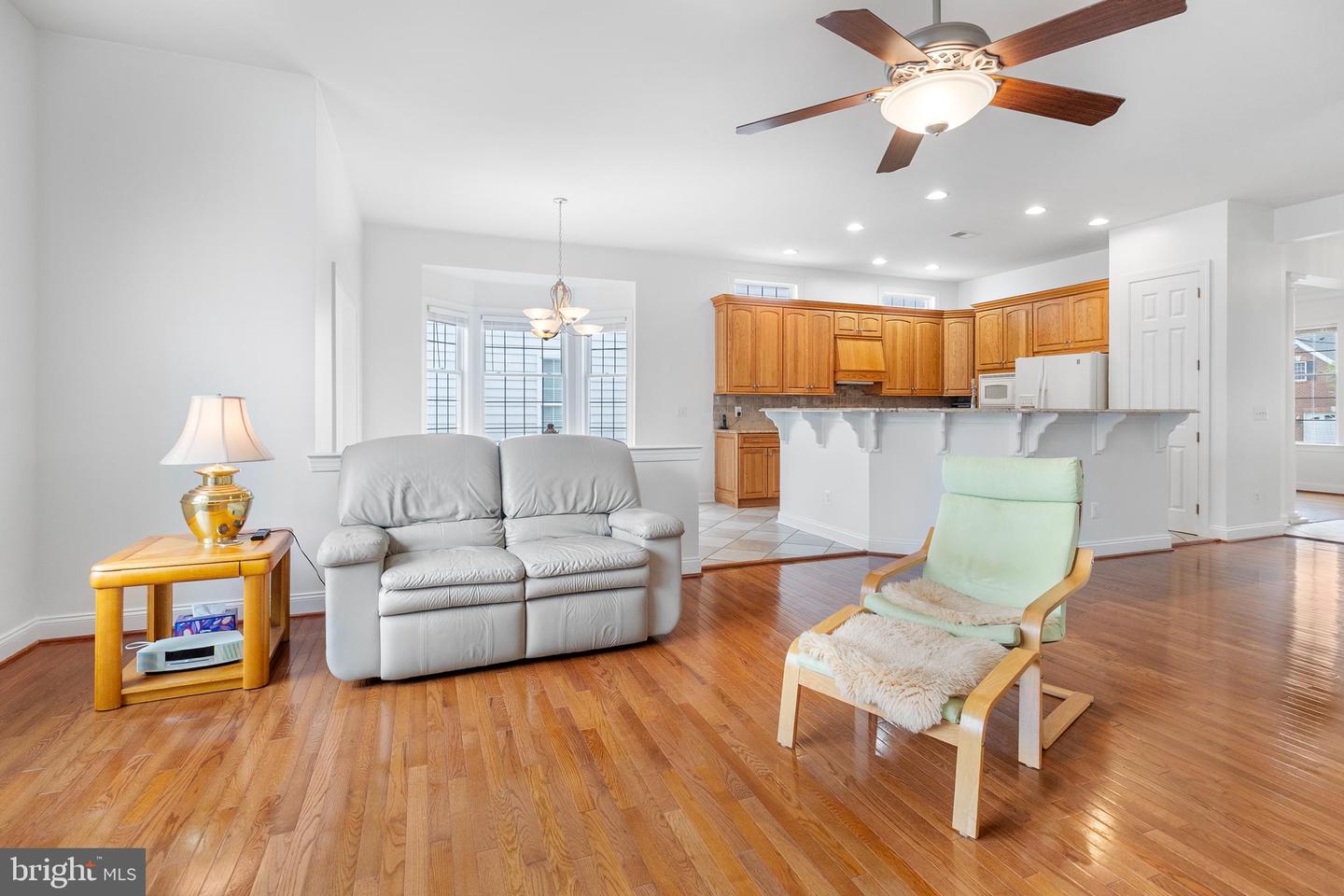 15691 ALDERBROOK DR, HAYMARKET, Virginia 20169, 2 Bedrooms Bedrooms, ,3 BathroomsBathrooms,Residential,For sale,15691 ALDERBROOK DR,VAPW2095580 MLS # VAPW2095580