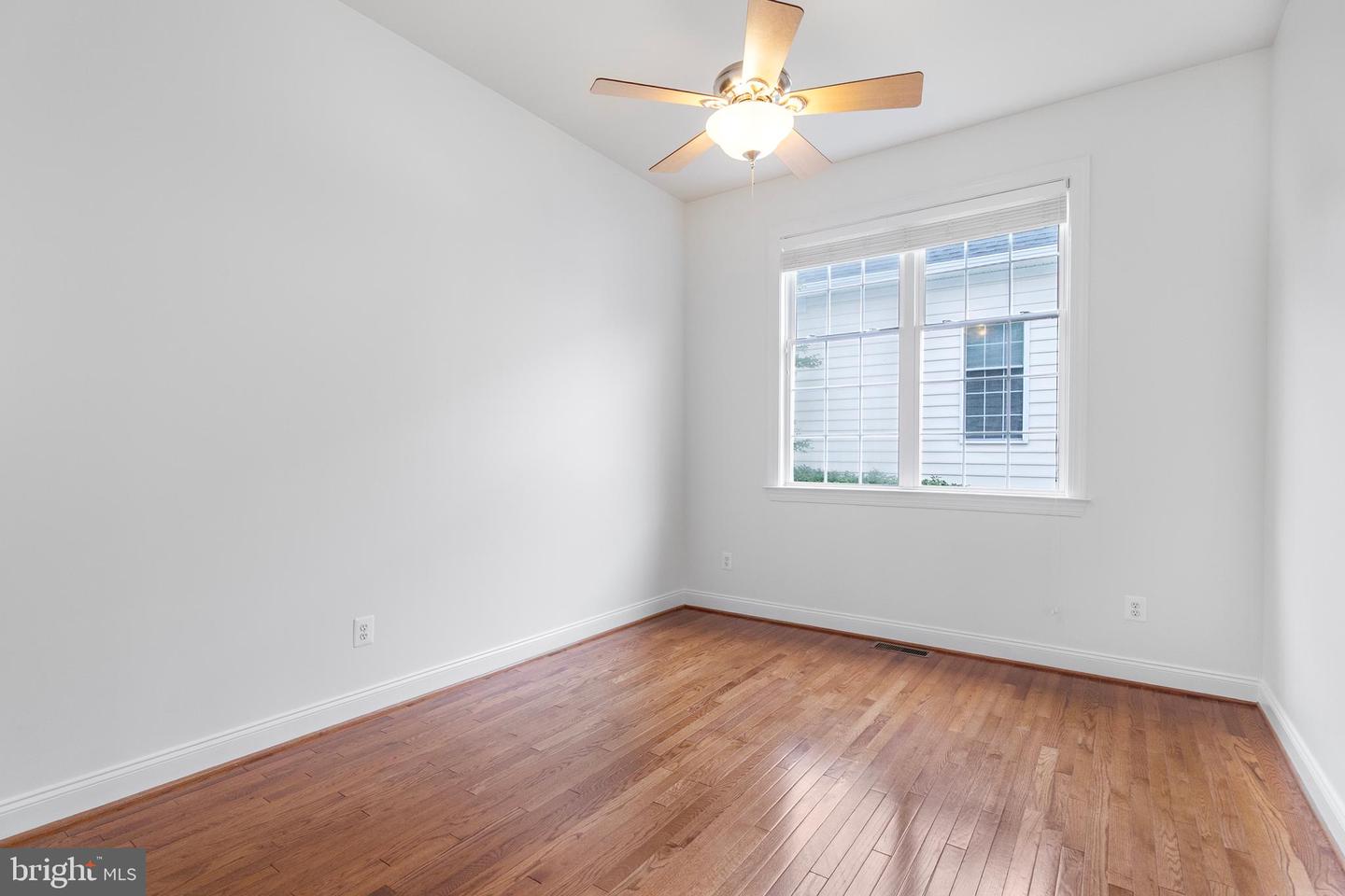 15691 ALDERBROOK DR, HAYMARKET, Virginia 20169, 2 Bedrooms Bedrooms, ,3 BathroomsBathrooms,Residential,For sale,15691 ALDERBROOK DR,VAPW2095580 MLS # VAPW2095580