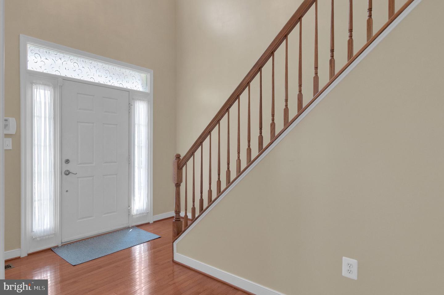 5833 RHODE ISLAND DR, WOODBRIDGE, Virginia 22193, 4 Bedrooms Bedrooms, ,3 BathroomsBathrooms,Residential,For sale,5833 RHODE ISLAND DR,VAPW2095616 MLS # VAPW2095616