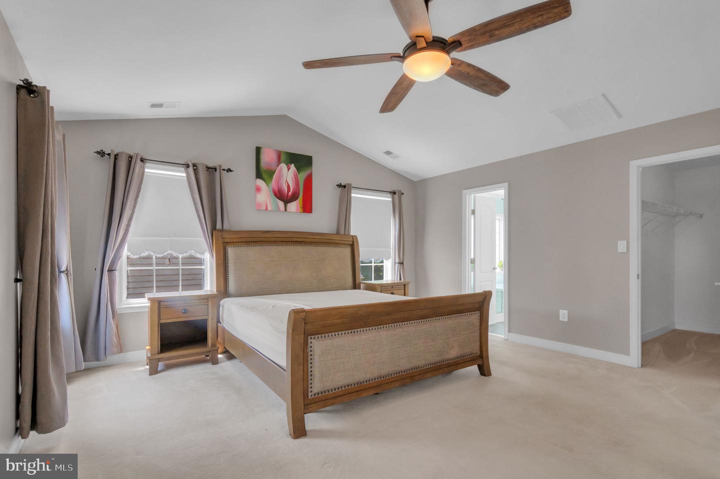5833 RHODE ISLAND DR, WOODBRIDGE, Virginia 22193, 4 Bedrooms Bedrooms, ,3 BathroomsBathrooms,Residential,For sale,5833 RHODE ISLAND DR,VAPW2095616 MLS # VAPW2095616