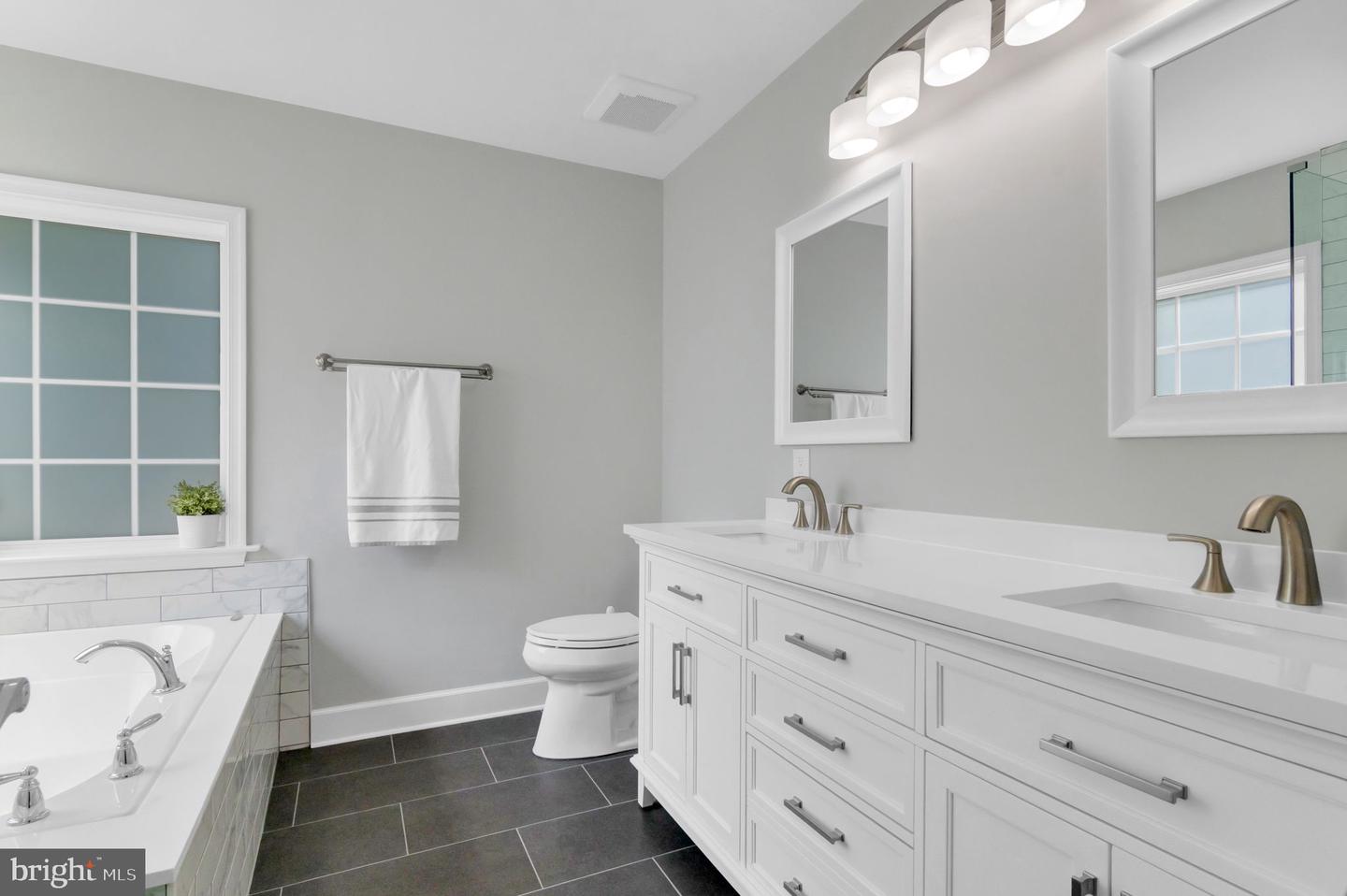 5833 RHODE ISLAND DR, WOODBRIDGE, Virginia 22193, 4 Bedrooms Bedrooms, ,3 BathroomsBathrooms,Residential,For sale,5833 RHODE ISLAND DR,VAPW2095616 MLS # VAPW2095616