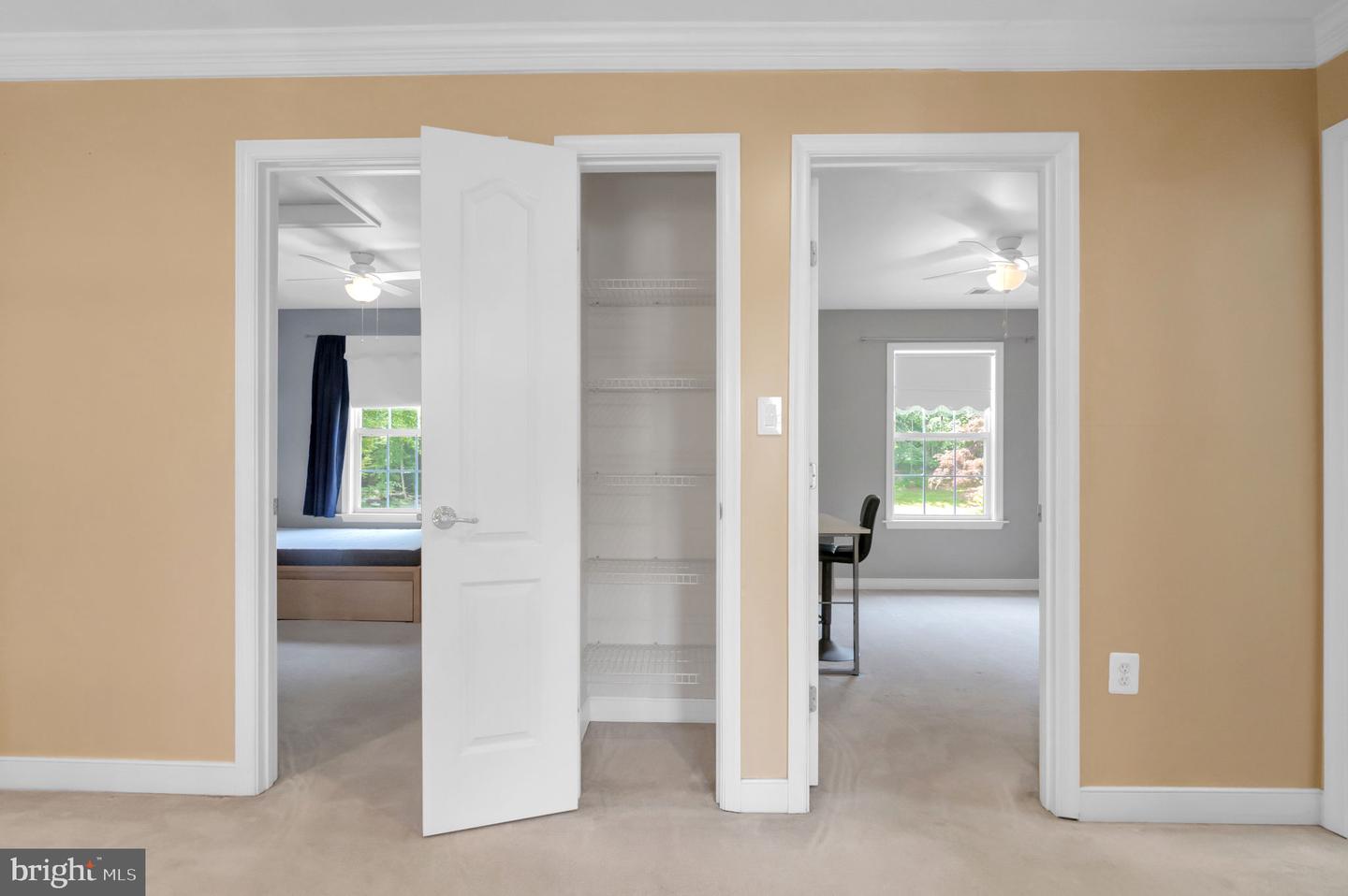 5833 RHODE ISLAND DR, WOODBRIDGE, Virginia 22193, 4 Bedrooms Bedrooms, ,3 BathroomsBathrooms,Residential,For sale,5833 RHODE ISLAND DR,VAPW2095616 MLS # VAPW2095616
