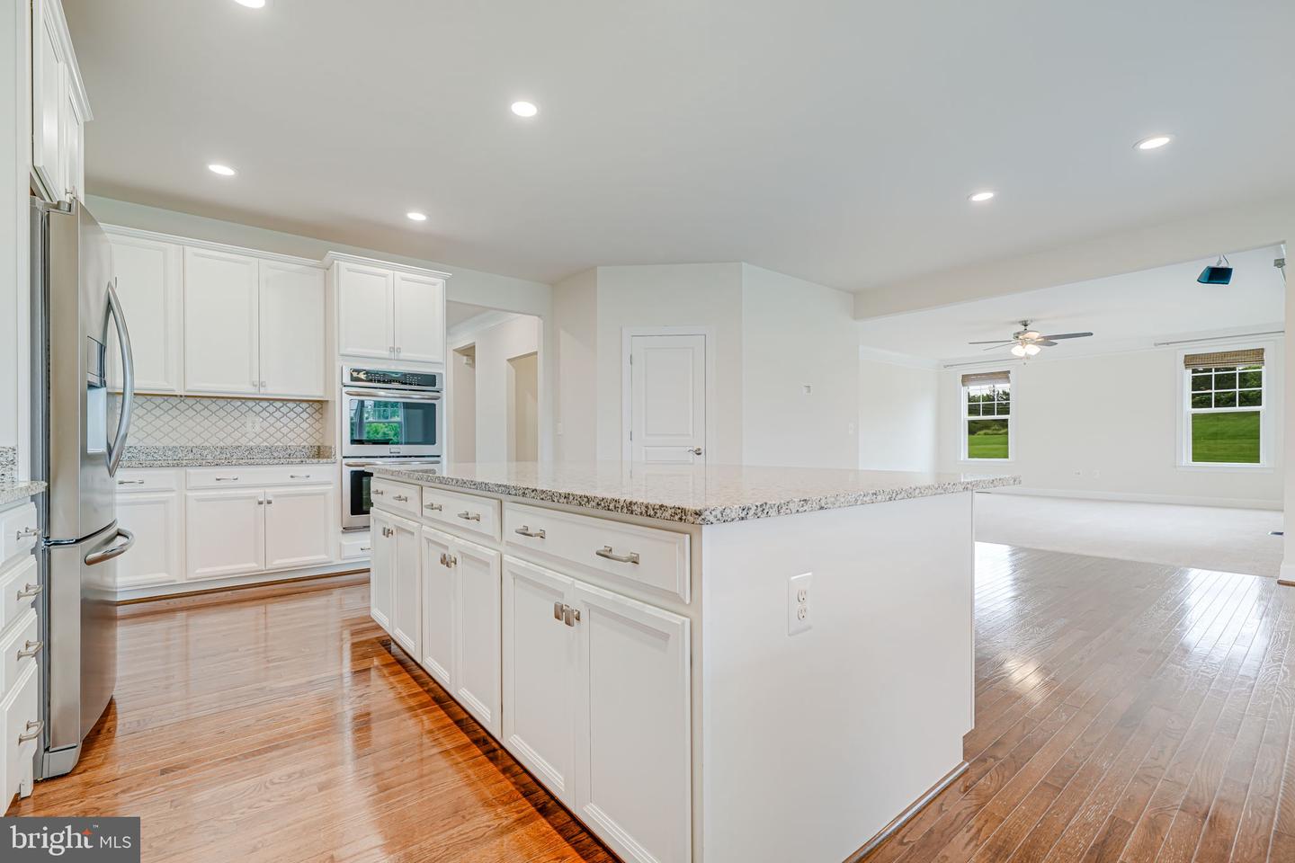 7425 SIGNAL HILL RD, MANASSAS, Virginia 20111, 5 Bedrooms Bedrooms, ,5 BathroomsBathrooms,Residential,For sale,7425 SIGNAL HILL RD,VAPW2095632 MLS # VAPW2095632
