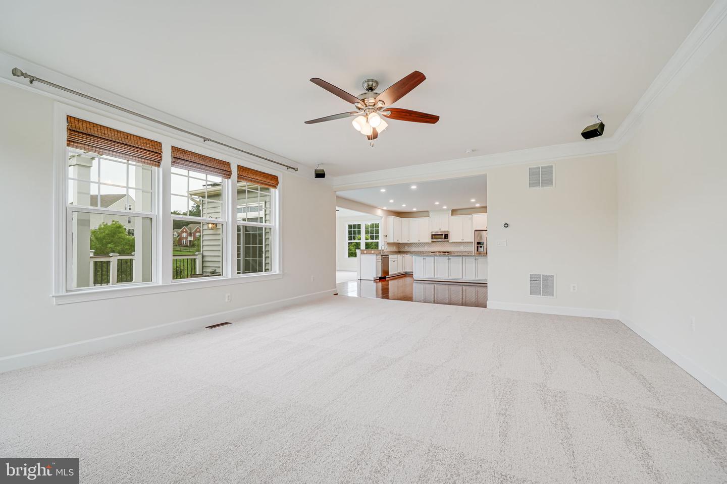 7425 SIGNAL HILL RD, MANASSAS, Virginia 20111, 5 Bedrooms Bedrooms, ,5 BathroomsBathrooms,Residential,For sale,7425 SIGNAL HILL RD,VAPW2095632 MLS # VAPW2095632