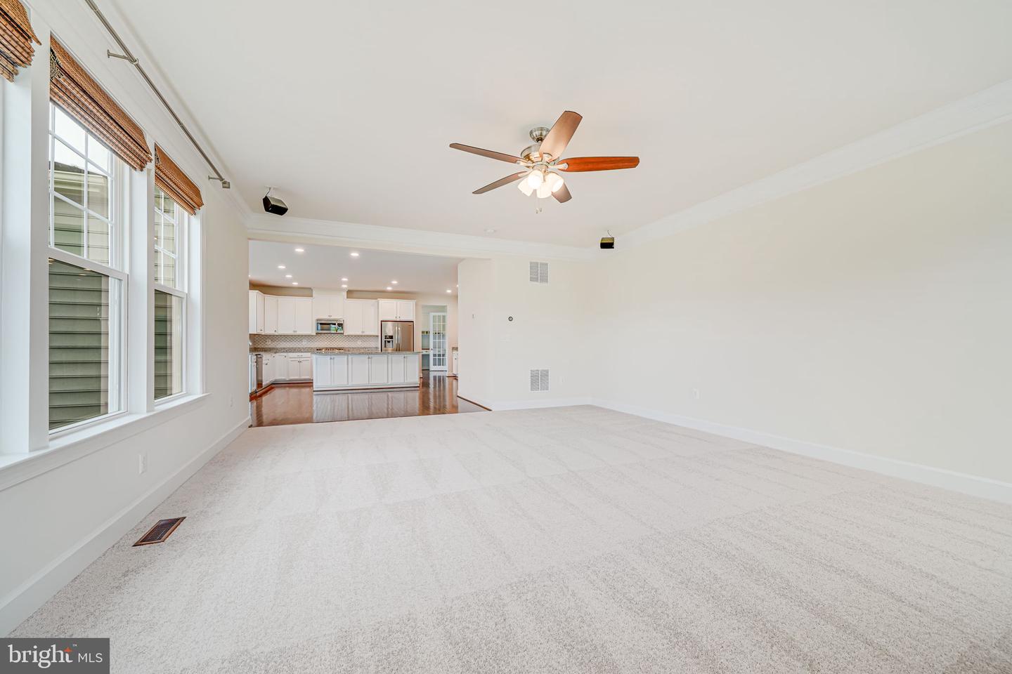 7425 SIGNAL HILL RD, MANASSAS, Virginia 20111, 5 Bedrooms Bedrooms, ,5 BathroomsBathrooms,Residential,For sale,7425 SIGNAL HILL RD,VAPW2095632 MLS # VAPW2095632
