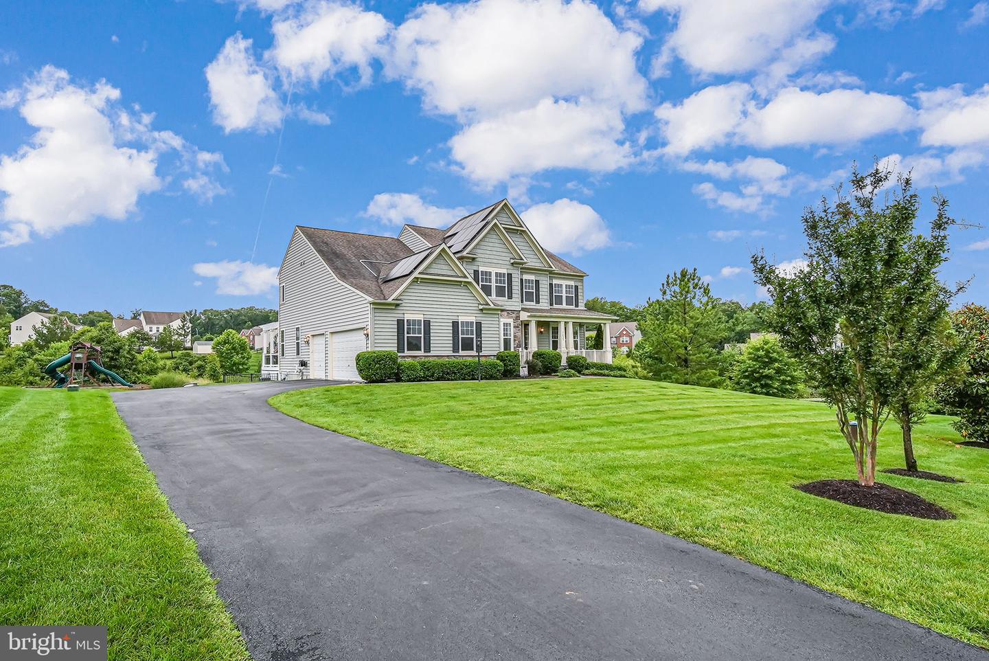 7425 SIGNAL HILL RD, MANASSAS, Virginia 20111, 5 Bedrooms Bedrooms, ,5 BathroomsBathrooms,Residential,For sale,7425 SIGNAL HILL RD,VAPW2095632 MLS # VAPW2095632