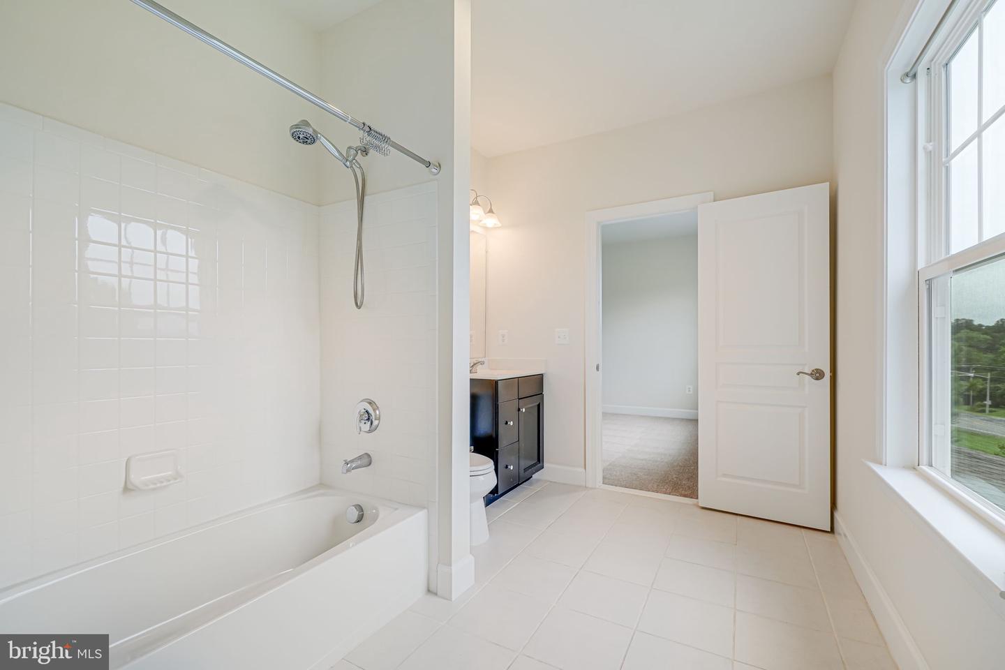 7425 SIGNAL HILL RD, MANASSAS, Virginia 20111, 5 Bedrooms Bedrooms, ,5 BathroomsBathrooms,Residential,For sale,7425 SIGNAL HILL RD,VAPW2095632 MLS # VAPW2095632