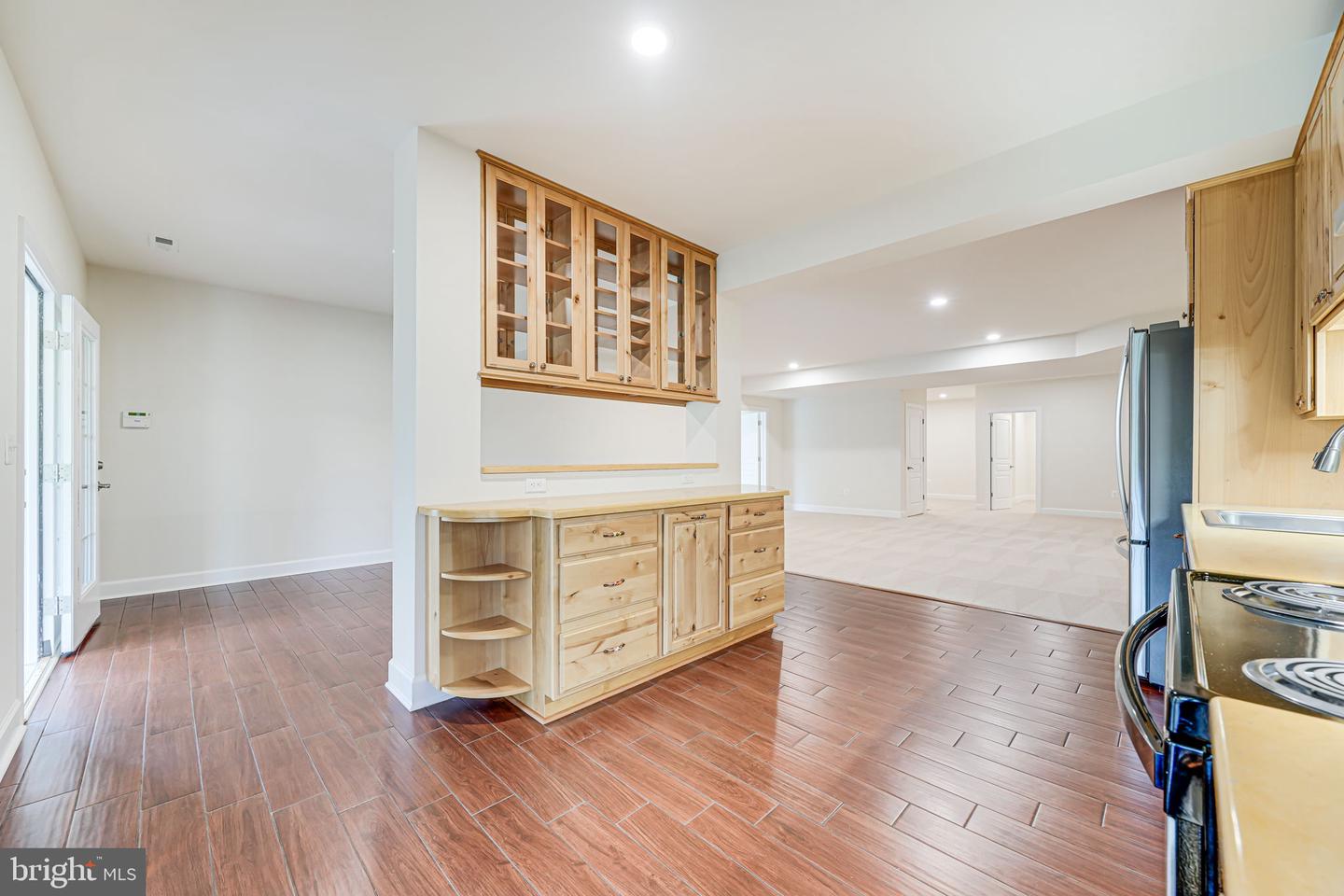 7425 SIGNAL HILL RD, MANASSAS, Virginia 20111, 5 Bedrooms Bedrooms, ,5 BathroomsBathrooms,Residential,For sale,7425 SIGNAL HILL RD,VAPW2095632 MLS # VAPW2095632