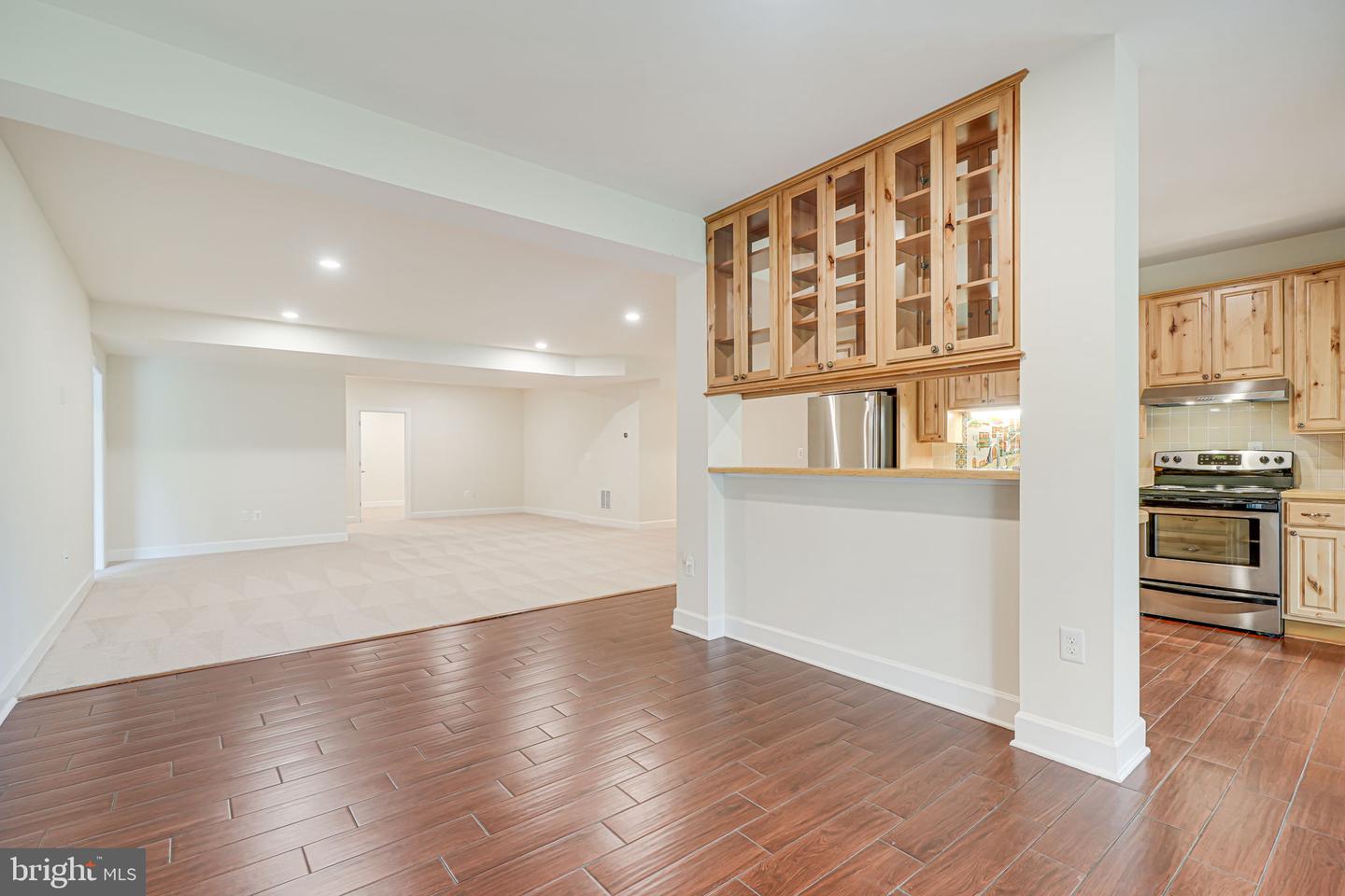 7425 SIGNAL HILL RD, MANASSAS, Virginia 20111, 5 Bedrooms Bedrooms, ,5 BathroomsBathrooms,Residential,For sale,7425 SIGNAL HILL RD,VAPW2095632 MLS # VAPW2095632