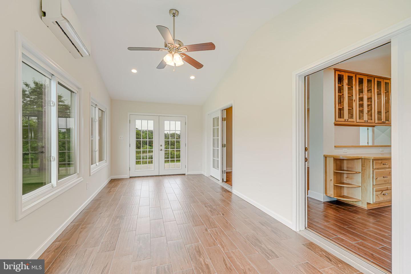 7425 SIGNAL HILL RD, MANASSAS, Virginia 20111, 5 Bedrooms Bedrooms, ,5 BathroomsBathrooms,Residential,For sale,7425 SIGNAL HILL RD,VAPW2095632 MLS # VAPW2095632