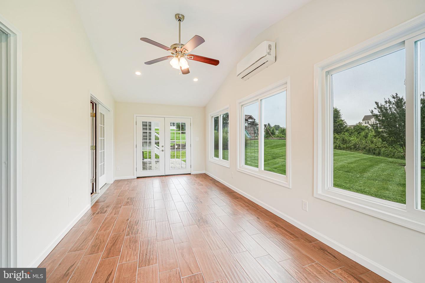 7425 SIGNAL HILL RD, MANASSAS, Virginia 20111, 5 Bedrooms Bedrooms, ,5 BathroomsBathrooms,Residential,For sale,7425 SIGNAL HILL RD,VAPW2095632 MLS # VAPW2095632