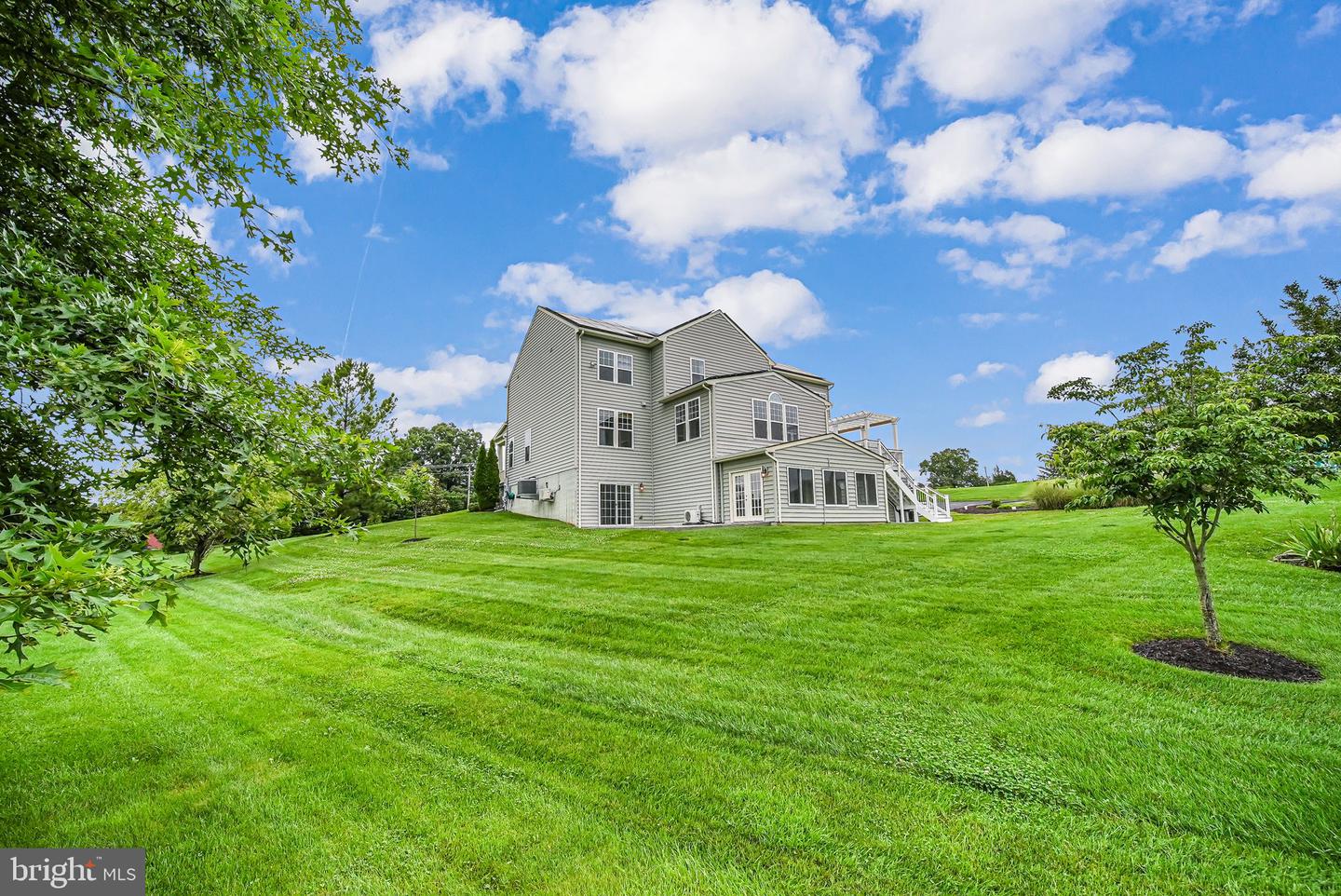 7425 SIGNAL HILL RD, MANASSAS, Virginia 20111, 5 Bedrooms Bedrooms, ,5 BathroomsBathrooms,Residential,For sale,7425 SIGNAL HILL RD,VAPW2095632 MLS # VAPW2095632