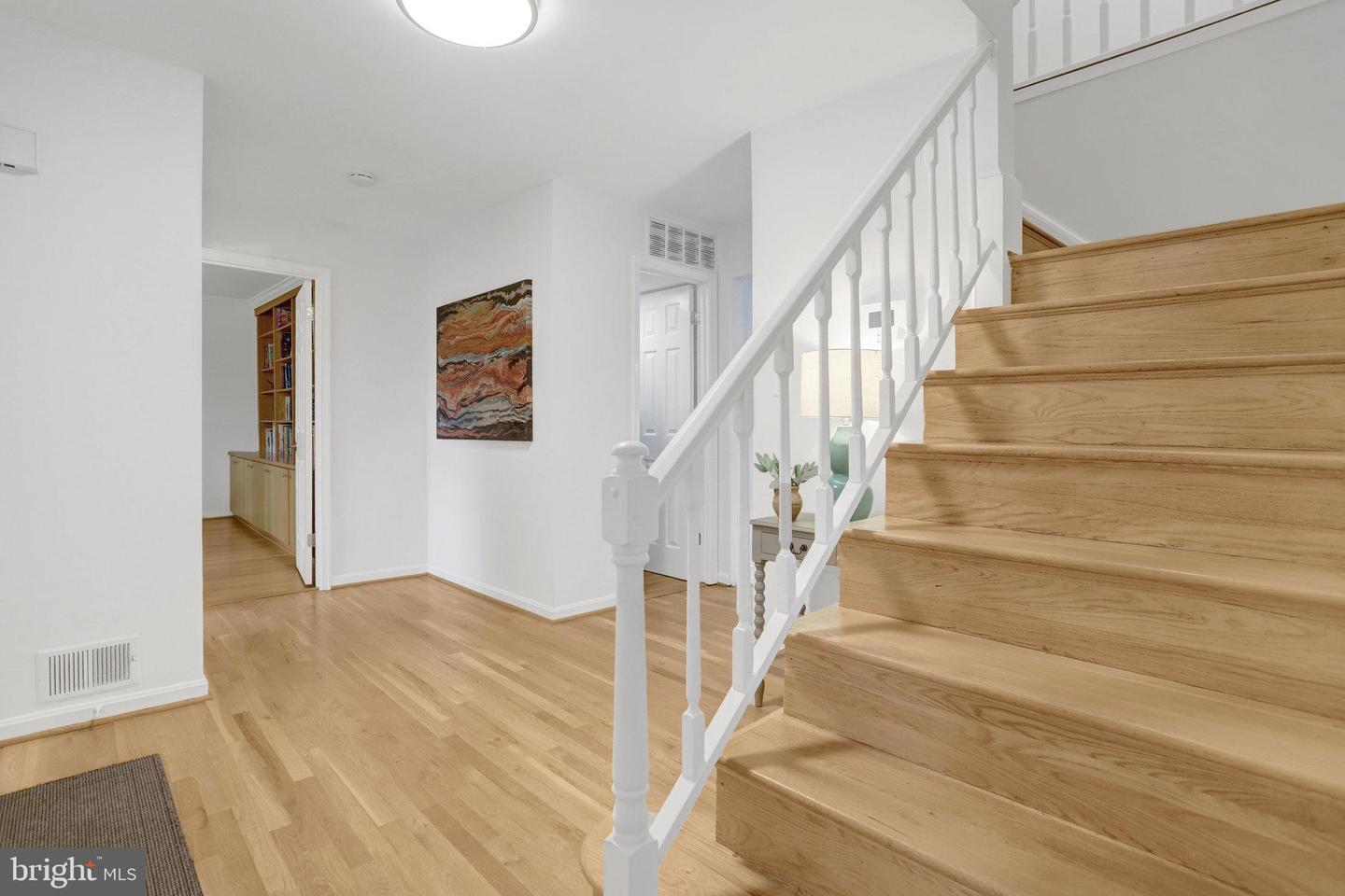 2014 MASON HILL DR, ALEXANDRIA, Virginia 22307, 5 Bedrooms Bedrooms, ,4 BathroomsBathrooms,Residential,For sale,2014 MASON HILL DR,VAFX2243576 MLS # VAFX2243576