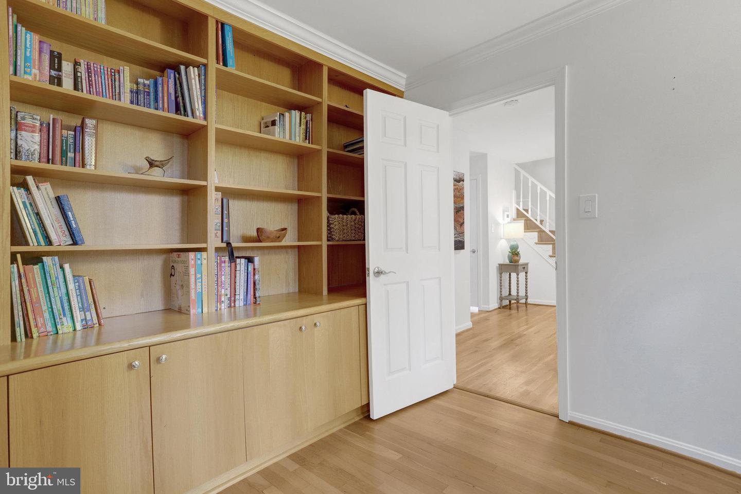 2014 MASON HILL DR, ALEXANDRIA, Virginia 22307, 5 Bedrooms Bedrooms, ,4 BathroomsBathrooms,Residential,For sale,2014 MASON HILL DR,VAFX2243576 MLS # VAFX2243576