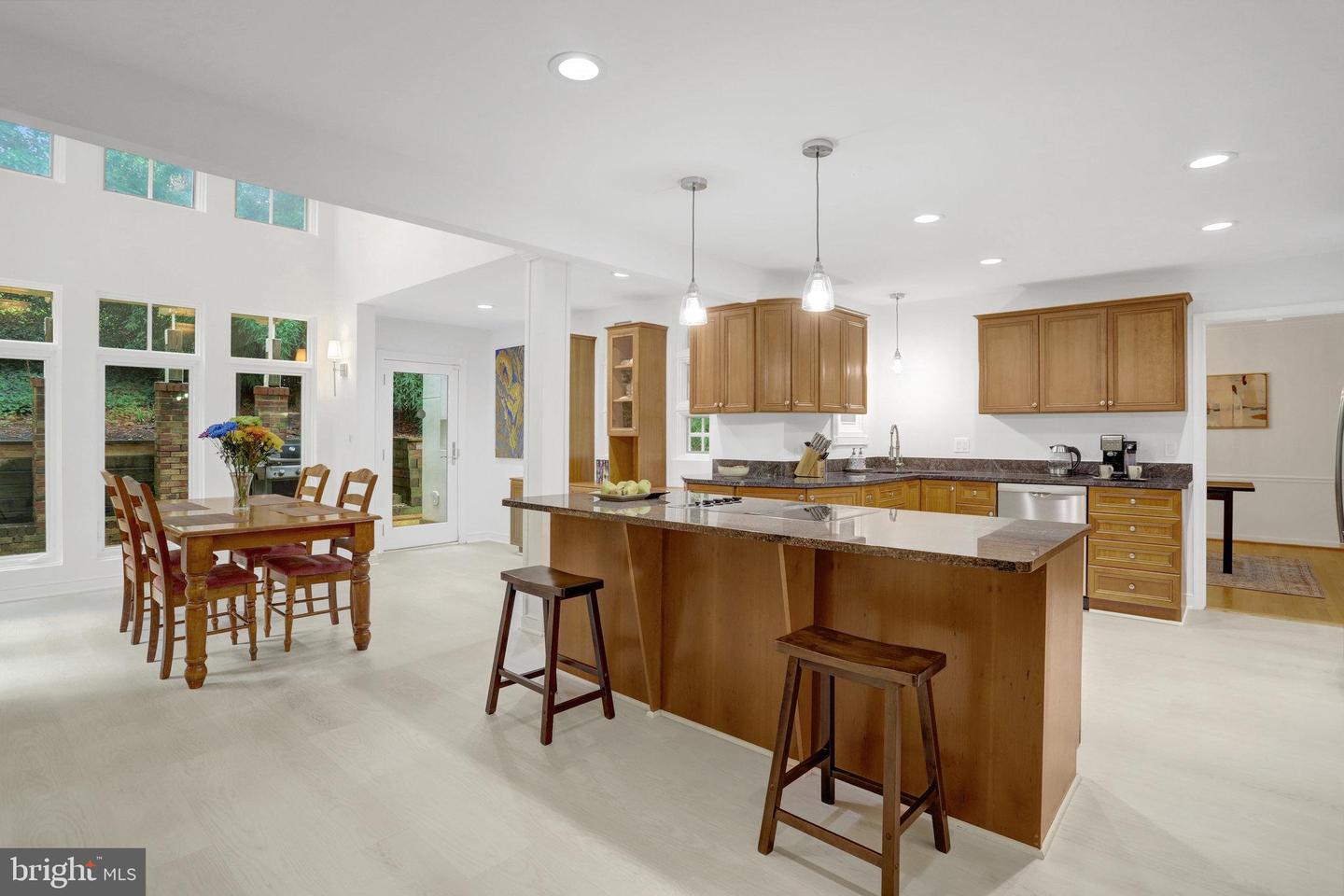 2014 MASON HILL DR, ALEXANDRIA, Virginia 22307, 5 Bedrooms Bedrooms, ,4 BathroomsBathrooms,Residential,For sale,2014 MASON HILL DR,VAFX2243576 MLS # VAFX2243576