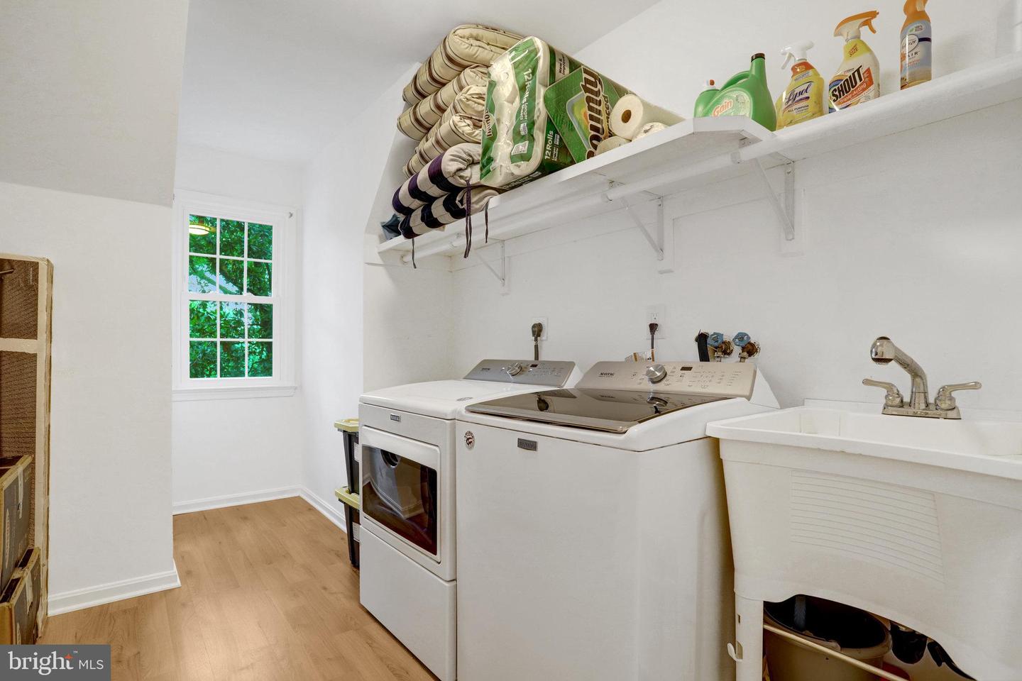 2014 MASON HILL DR, ALEXANDRIA, Virginia 22307, 5 Bedrooms Bedrooms, ,4 BathroomsBathrooms,Residential,For sale,2014 MASON HILL DR,VAFX2243576 MLS # VAFX2243576