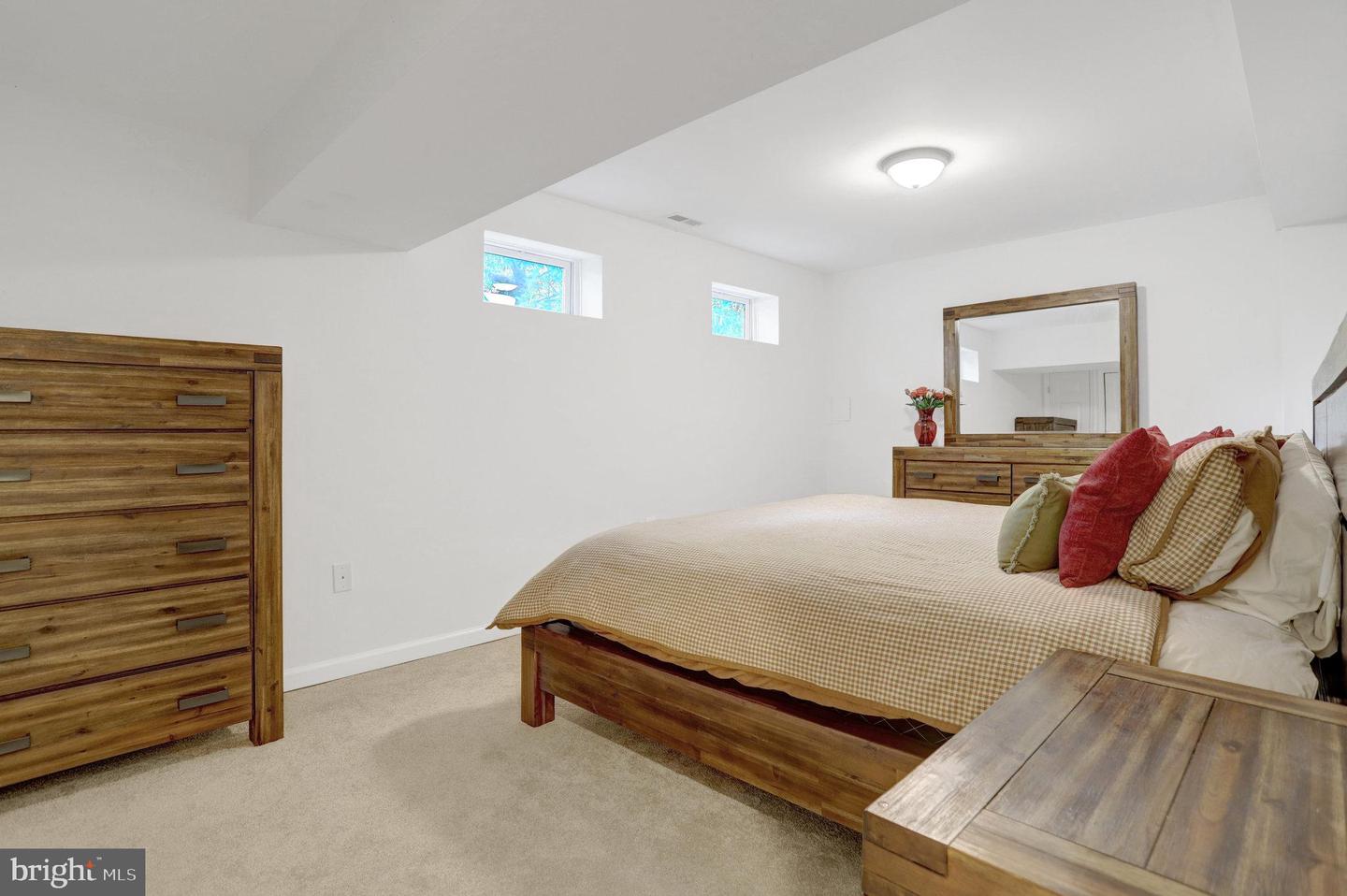 2014 MASON HILL DR, ALEXANDRIA, Virginia 22307, 5 Bedrooms Bedrooms, ,4 BathroomsBathrooms,Residential,For sale,2014 MASON HILL DR,VAFX2243576 MLS # VAFX2243576