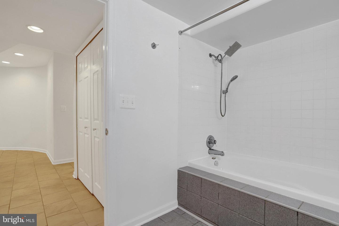 2014 MASON HILL DR, ALEXANDRIA, Virginia 22307, 5 Bedrooms Bedrooms, ,4 BathroomsBathrooms,Residential,For sale,2014 MASON HILL DR,VAFX2243576 MLS # VAFX2243576