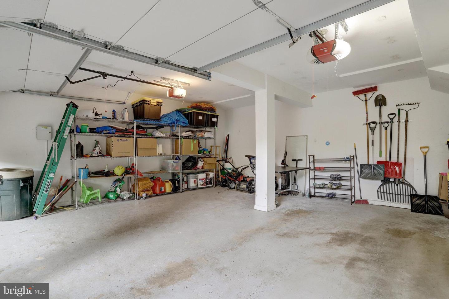 2014 MASON HILL DR, ALEXANDRIA, Virginia 22307, 5 Bedrooms Bedrooms, ,4 BathroomsBathrooms,Residential,For sale,2014 MASON HILL DR,VAFX2243576 MLS # VAFX2243576