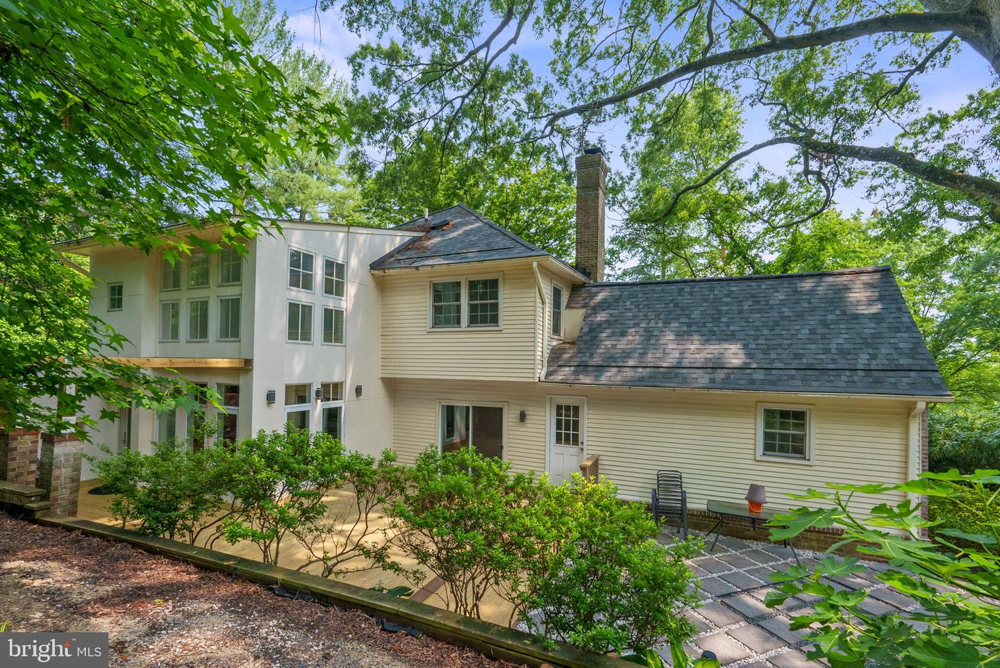 2014 MASON HILL DR, ALEXANDRIA, Virginia 22307, 5 Bedrooms Bedrooms, ,4 BathroomsBathrooms,Residential,For sale,2014 MASON HILL DR,VAFX2243576 MLS # VAFX2243576