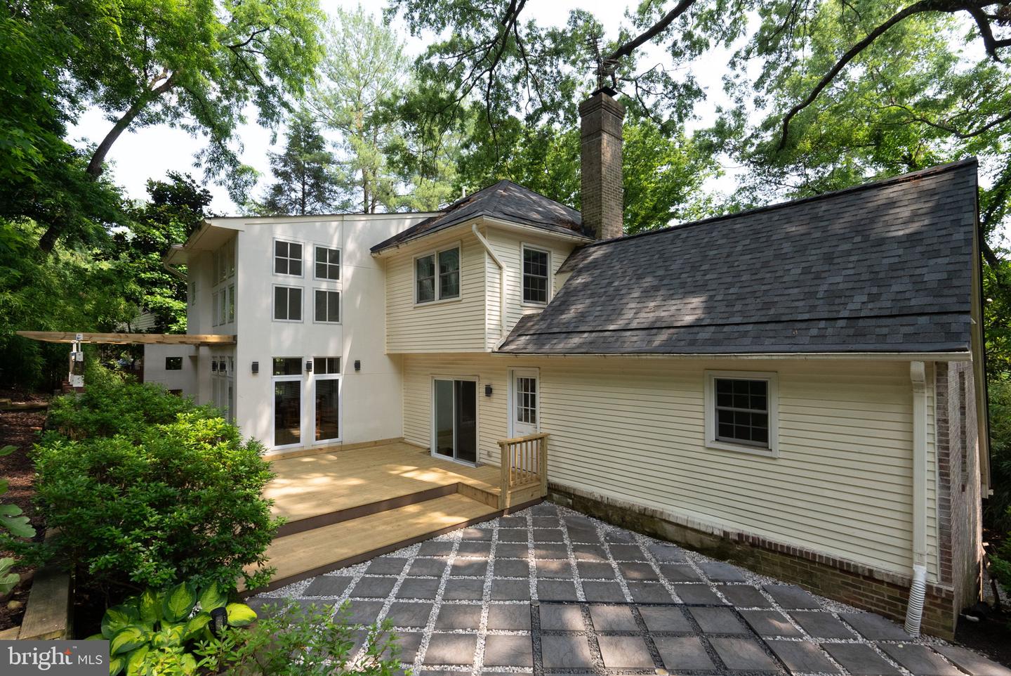 2014 MASON HILL DR, ALEXANDRIA, Virginia 22307, 5 Bedrooms Bedrooms, ,4 BathroomsBathrooms,Residential,For sale,2014 MASON HILL DR,VAFX2243576 MLS # VAFX2243576
