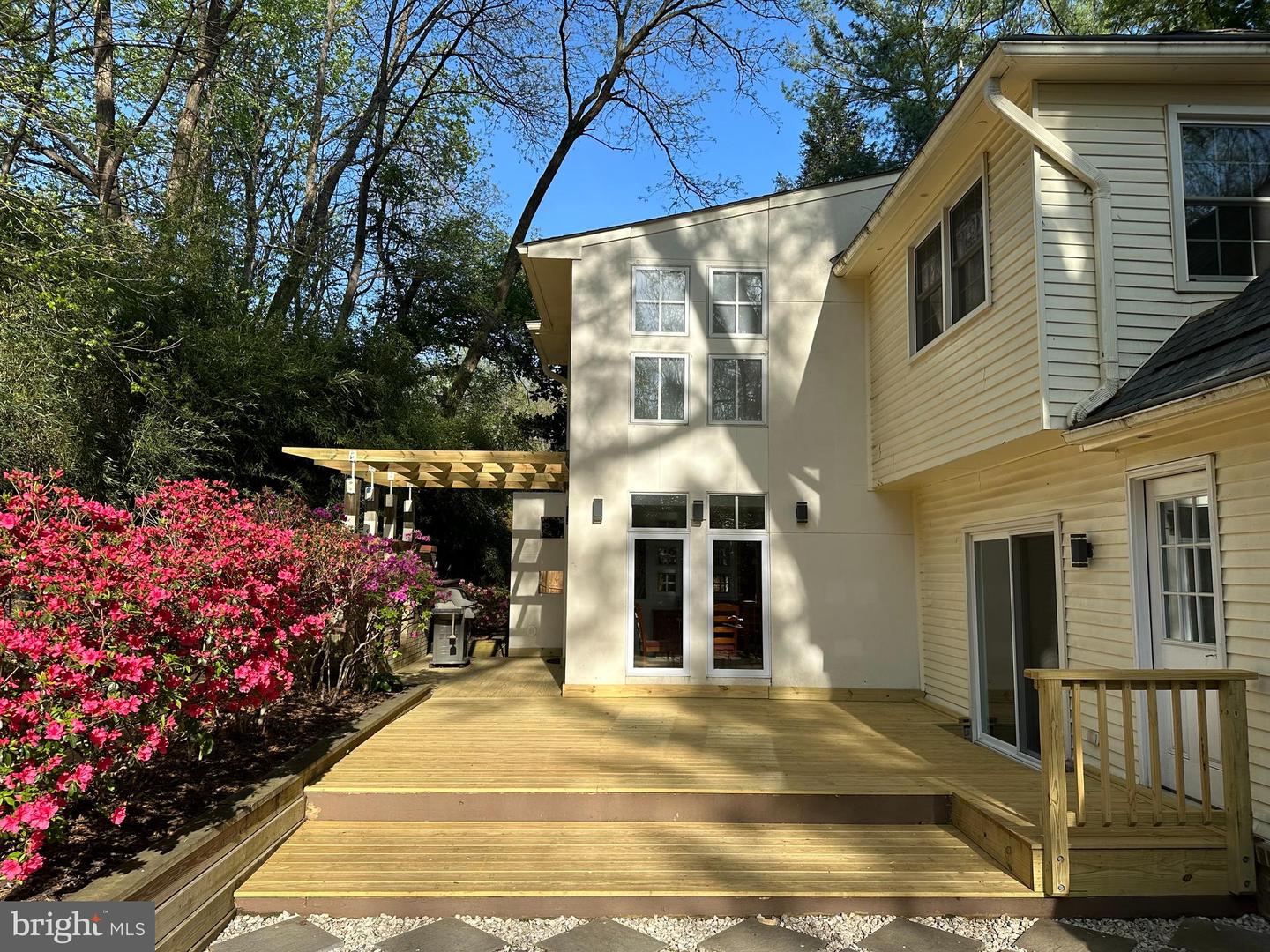 2014 MASON HILL DR, ALEXANDRIA, Virginia 22307, 5 Bedrooms Bedrooms, ,4 BathroomsBathrooms,Residential,For sale,2014 MASON HILL DR,VAFX2243576 MLS # VAFX2243576