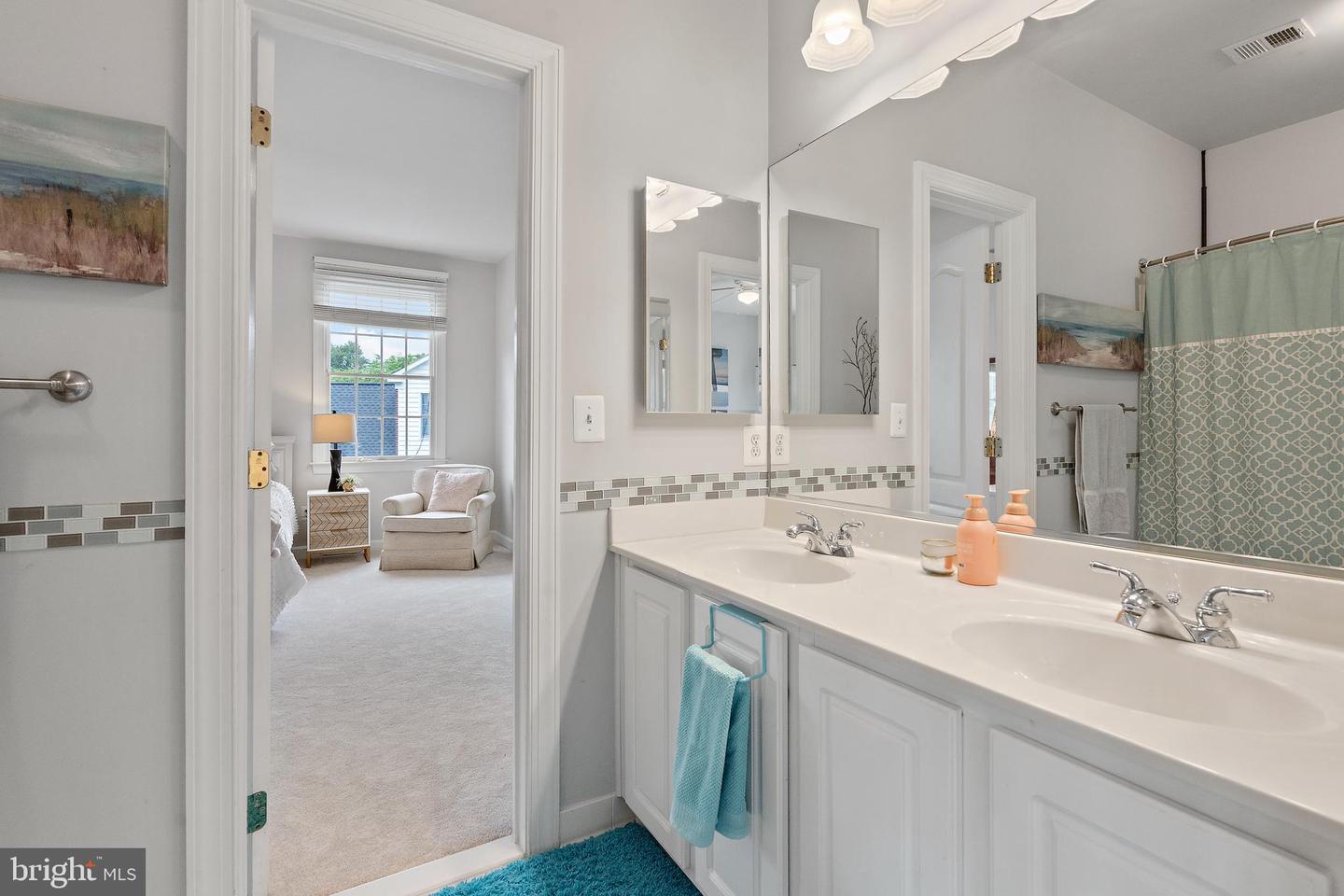 24140 HEATHER HILL PL, ALDIE, Virginia 20105, 5 Bedrooms Bedrooms, ,4 BathroomsBathrooms,Residential,For sale,24140 HEATHER HILL PL,VALO2097992 MLS # VALO2097992