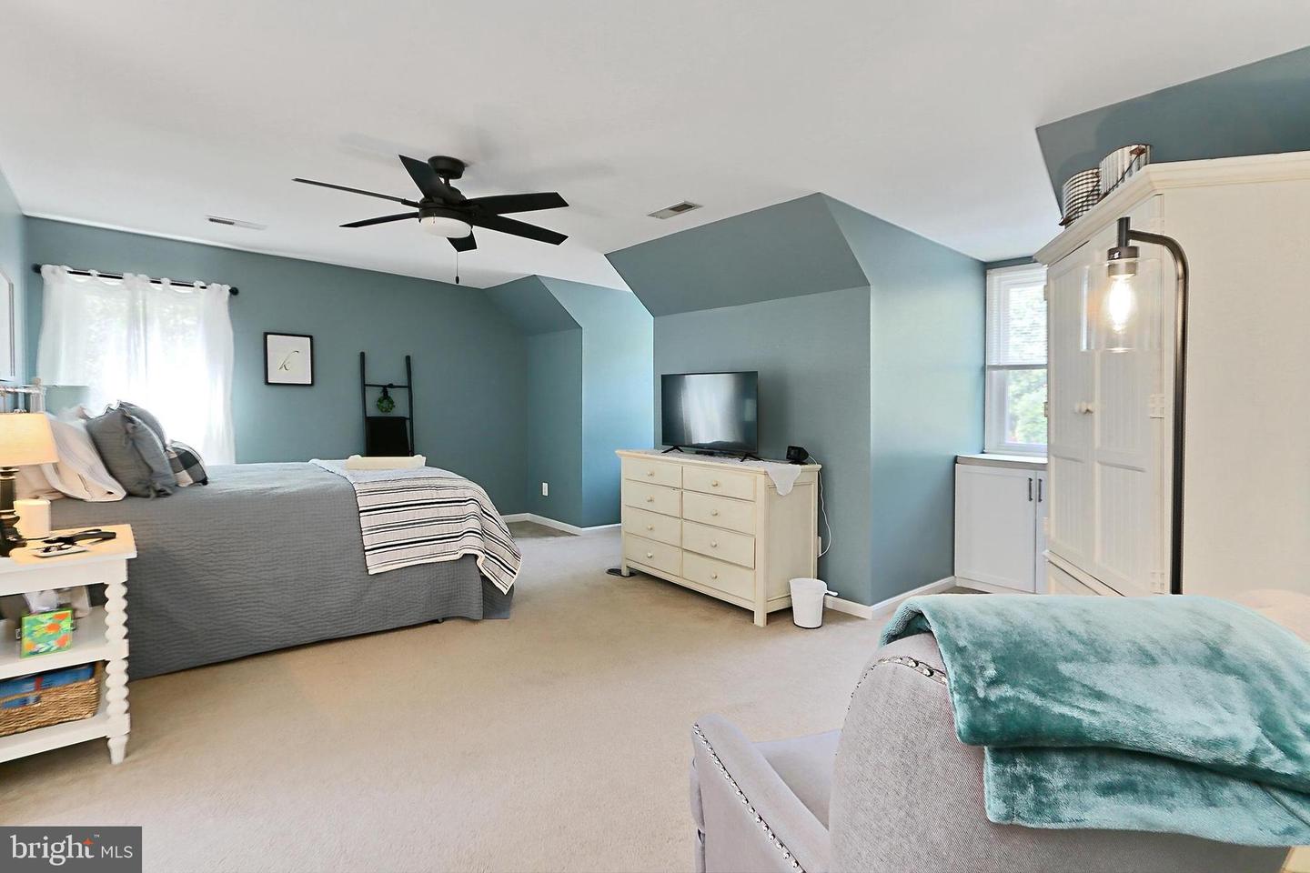 13757 CABELLS MILL DR, CENTREVILLE, Virginia 20120, 6 Bedrooms Bedrooms, ,3 BathroomsBathrooms,Residential,For sale,13757 CABELLS MILL DR,VAFX2243624 MLS # VAFX2243624