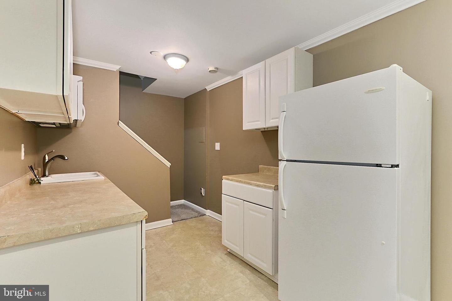 13757 CABELLS MILL DR, CENTREVILLE, Virginia 20120, 6 Bedrooms Bedrooms, ,3 BathroomsBathrooms,Residential,For sale,13757 CABELLS MILL DR,VAFX2243624 MLS # VAFX2243624