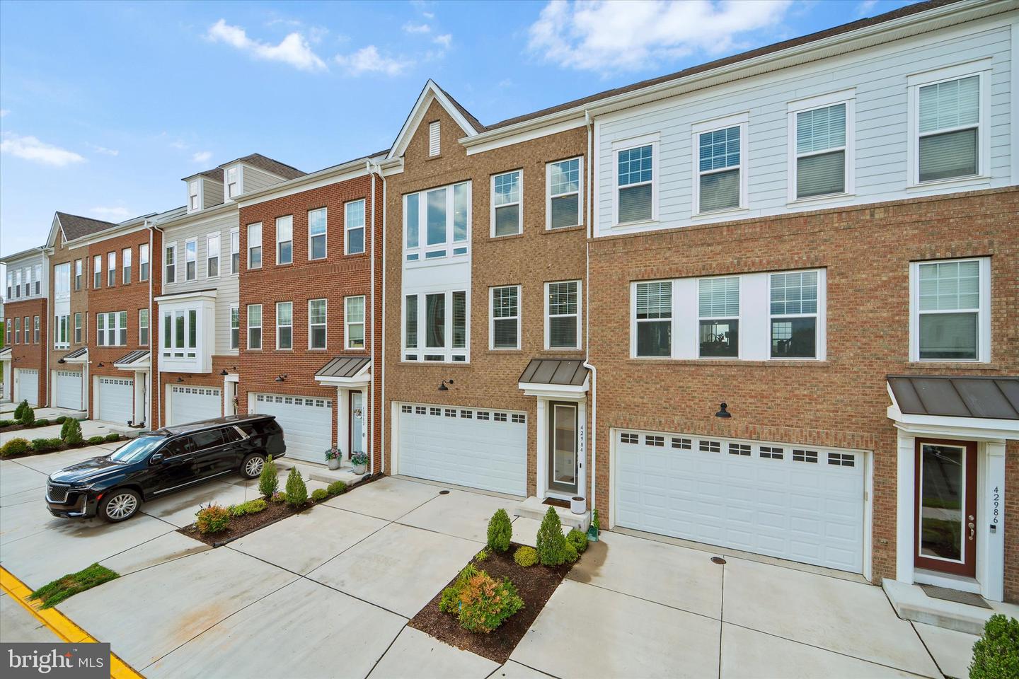 42984 LOST FARM TER, LEESBURG, Virginia 20175, 4 Bedrooms Bedrooms, ,3 BathroomsBathrooms,Residential,For sale,42984 LOST FARM TER,VALO2098060 MLS # VALO2098060