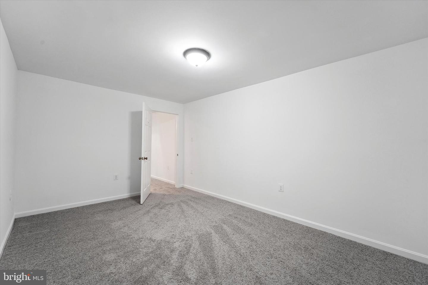 3663 THOMASSON CROSSING DR, TRIANGLE, Virginia 22172, 4 Bedrooms Bedrooms, ,3 BathroomsBathrooms,Residential,For sale,3663 THOMASSON CROSSING DR,VAPW2095754 MLS # VAPW2095754