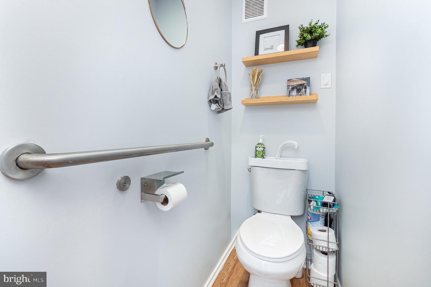 1690 CHIMNEY HOUSE RD, RESTON, Virginia 20190, 3 Bedrooms Bedrooms, ,3 BathroomsBathrooms,Residential,For sale,1690 CHIMNEY HOUSE RD,VAFX2243828 MLS # VAFX2243828