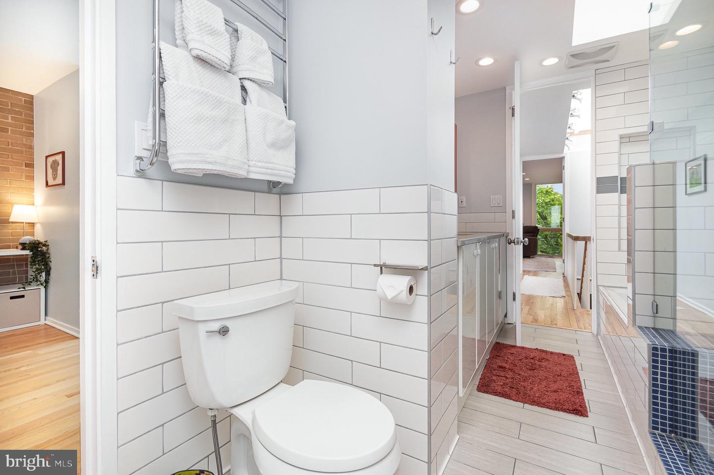 1690 CHIMNEY HOUSE RD, RESTON, Virginia 20190, 3 Bedrooms Bedrooms, ,3 BathroomsBathrooms,Residential,For sale,1690 CHIMNEY HOUSE RD,VAFX2243828 MLS # VAFX2243828