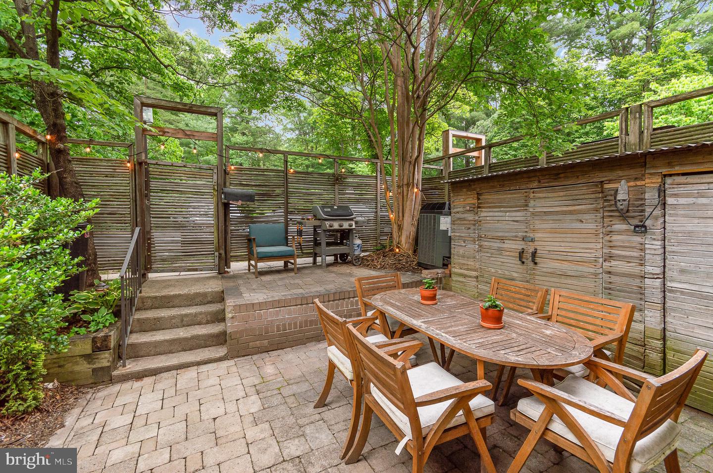 1690 CHIMNEY HOUSE RD, RESTON, Virginia 20190, 3 Bedrooms Bedrooms, ,3 BathroomsBathrooms,Residential,For sale,1690 CHIMNEY HOUSE RD,VAFX2243828 MLS # VAFX2243828
