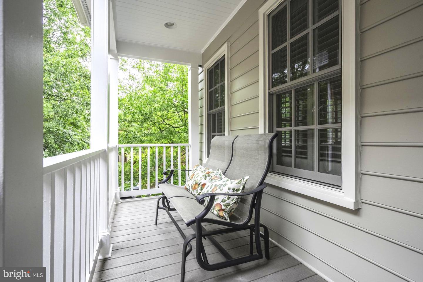 1106 ROUNDHOUSE LN, ALEXANDRIA, Virginia 22314, 3 Bedrooms Bedrooms, ,2 BathroomsBathrooms,Residential,For sale,1106 ROUNDHOUSE LN,VAAX2045820 MLS # VAAX2045820