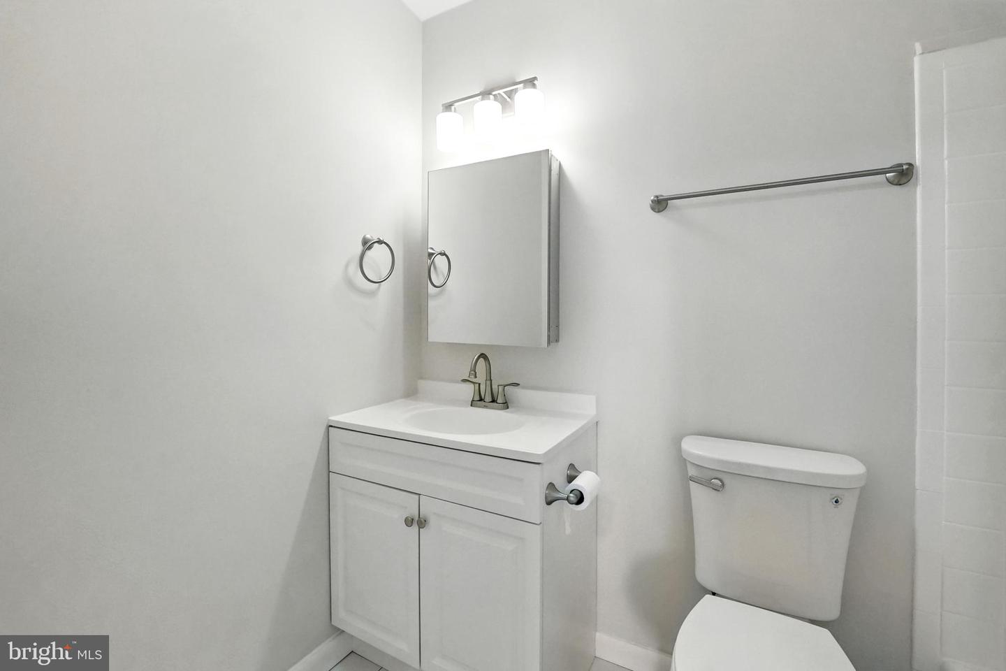 218 LOCUST ST SE #151, VIENNA, Virginia 22180, 2 Bedrooms Bedrooms, ,1 BathroomBathrooms,Residential,For sale,218 LOCUST ST SE #151,VAFX2243868 MLS # VAFX2243868