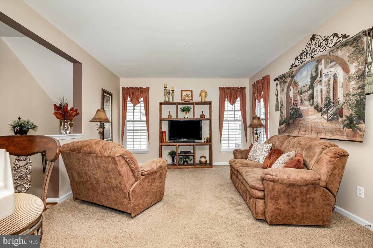 4784 WERMUTH WAY, WOODBRIDGE, Virginia 22192, 3 Bedrooms Bedrooms, ,3 BathroomsBathrooms,Residential,For sale,4784 WERMUTH WAY,VAPW2095778 MLS # VAPW2095778