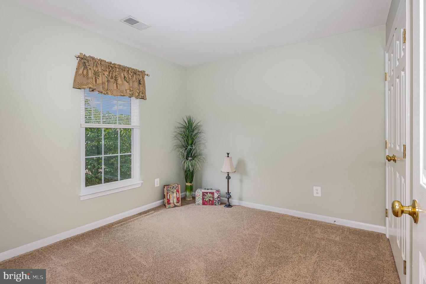4784 WERMUTH WAY, WOODBRIDGE, Virginia 22192, 3 Bedrooms Bedrooms, ,3 BathroomsBathrooms,Residential,For sale,4784 WERMUTH WAY,VAPW2095778 MLS # VAPW2095778