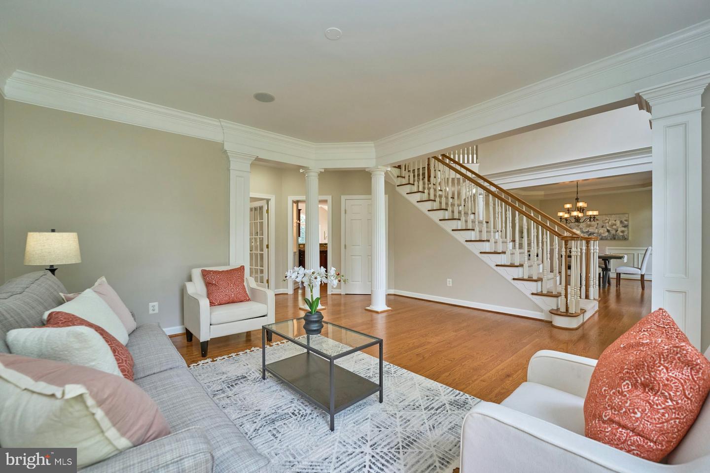 19083 PARALLEL BLUFFS CT, LEESBURG, Virginia 20176, 5 Bedrooms Bedrooms, ,4 BathroomsBathrooms,Residential,For sale,19083 PARALLEL BLUFFS CT,VALO2098194 MLS # VALO2098194
