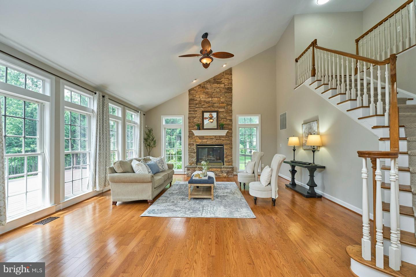 19083 PARALLEL BLUFFS CT, LEESBURG, Virginia 20176, 5 Bedrooms Bedrooms, ,4 BathroomsBathrooms,Residential,For sale,19083 PARALLEL BLUFFS CT,VALO2098194 MLS # VALO2098194
