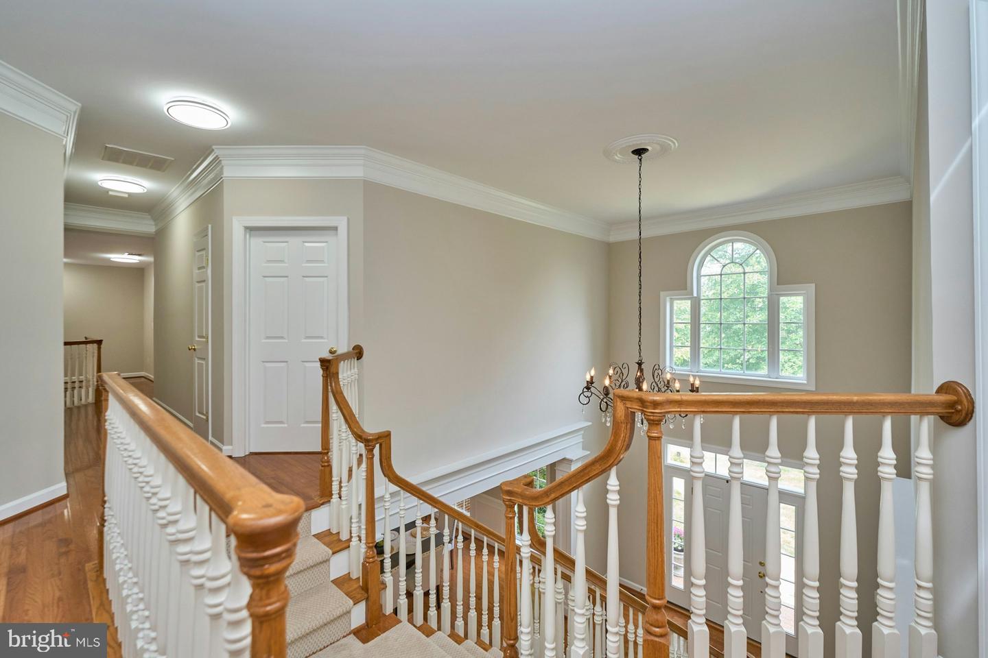 19083 PARALLEL BLUFFS CT, LEESBURG, Virginia 20176, 5 Bedrooms Bedrooms, ,4 BathroomsBathrooms,Residential,For sale,19083 PARALLEL BLUFFS CT,VALO2098194 MLS # VALO2098194