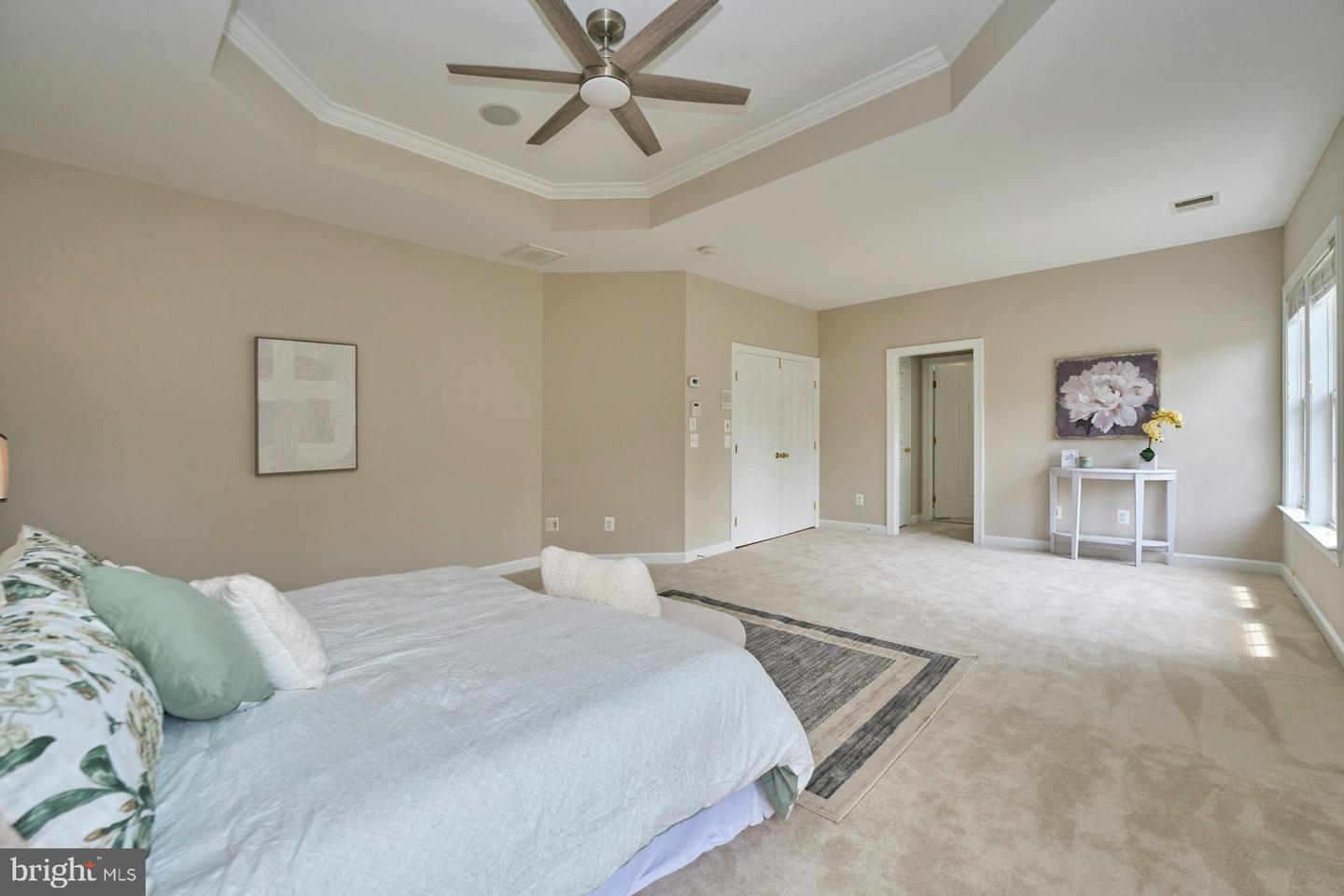 19083 PARALLEL BLUFFS CT, LEESBURG, Virginia 20176, 5 Bedrooms Bedrooms, ,4 BathroomsBathrooms,Residential,For sale,19083 PARALLEL BLUFFS CT,VALO2098194 MLS # VALO2098194