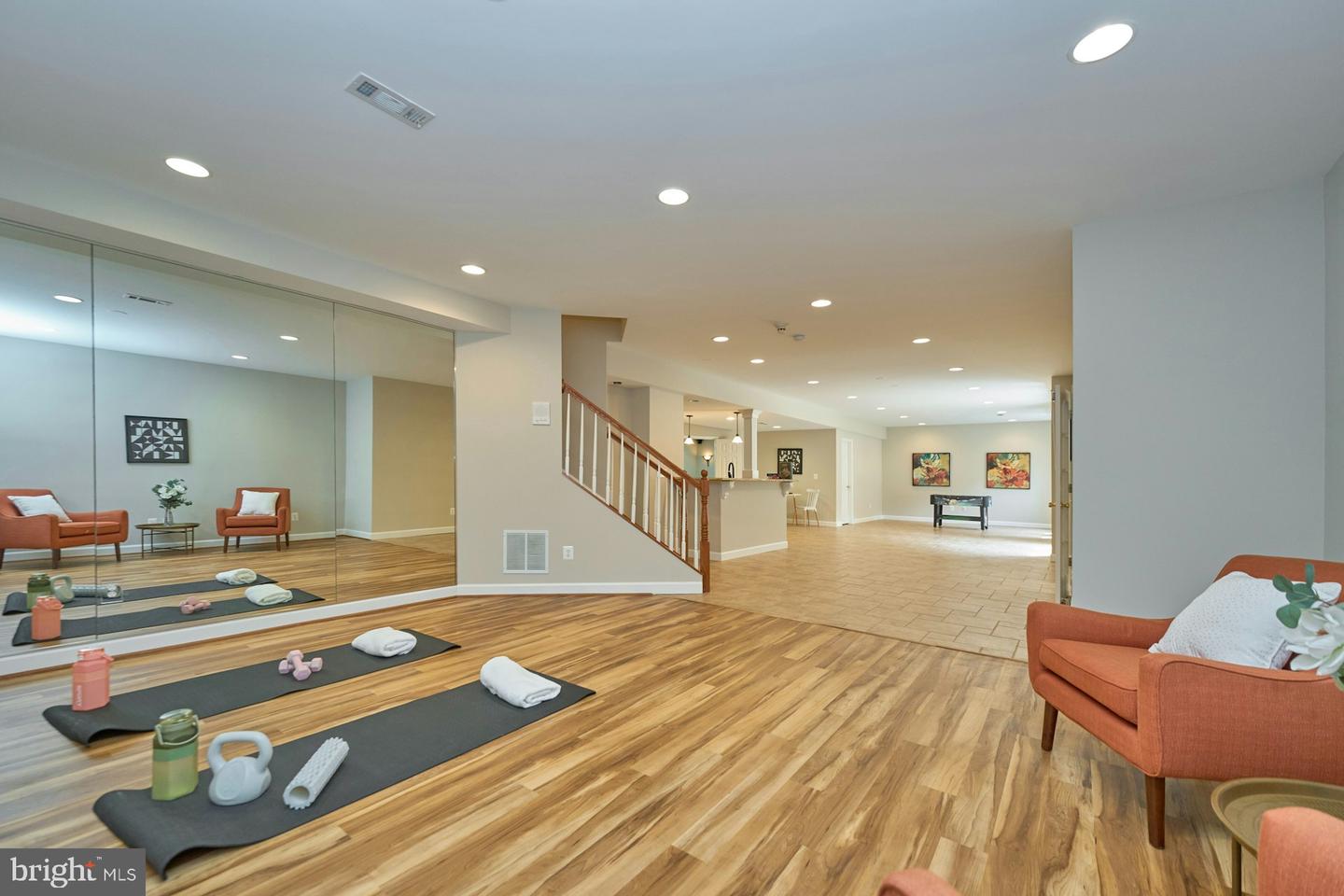 19083 PARALLEL BLUFFS CT, LEESBURG, Virginia 20176, 5 Bedrooms Bedrooms, ,4 BathroomsBathrooms,Residential,For sale,19083 PARALLEL BLUFFS CT,VALO2098194 MLS # VALO2098194