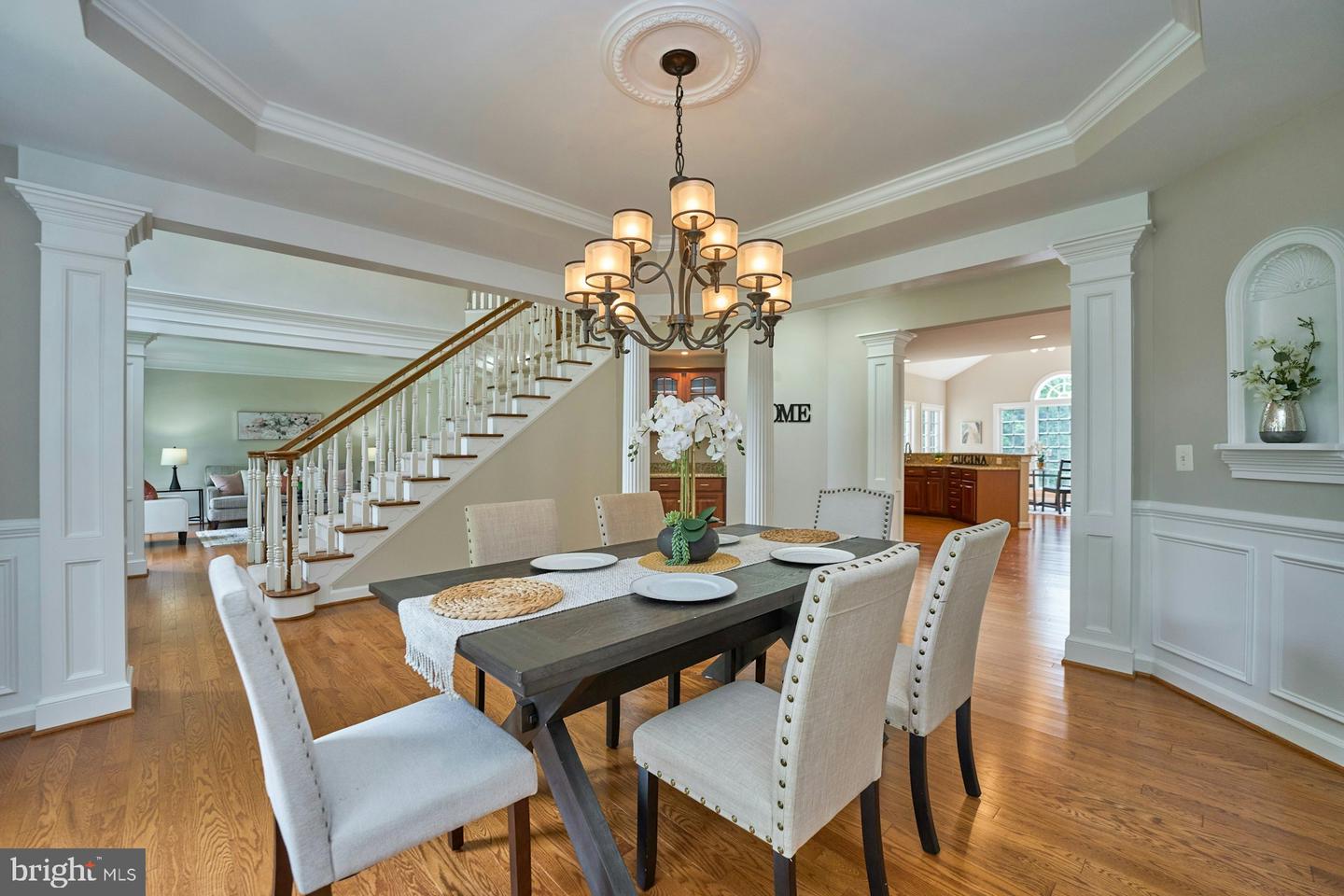 19083 PARALLEL BLUFFS CT, LEESBURG, Virginia 20176, 5 Bedrooms Bedrooms, ,4 BathroomsBathrooms,Residential,For sale,19083 PARALLEL BLUFFS CT,VALO2098194 MLS # VALO2098194