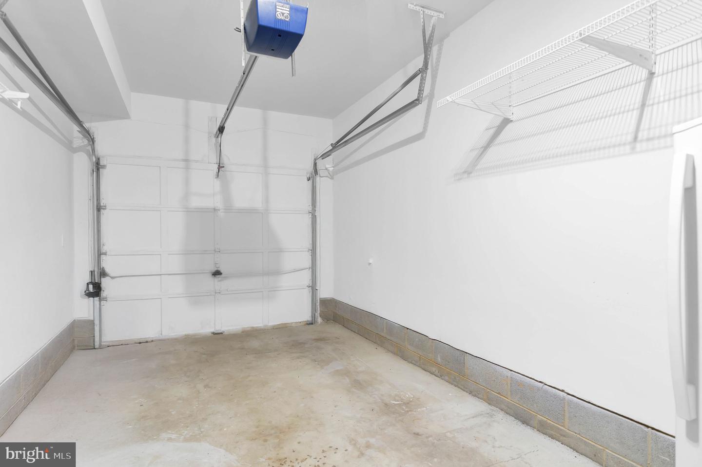 1122 S MONROE ST, ARLINGTON, Virginia 22204, 2 Bedrooms Bedrooms, ,2 BathroomsBathrooms,Residential,For sale,1122 S MONROE ST,VAAR2058370 MLS # VAAR2058370