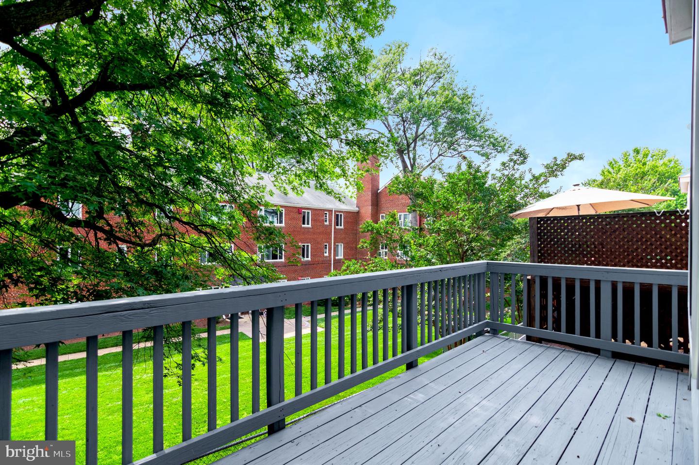 1122 S MONROE ST, ARLINGTON, Virginia 22204, 2 Bedrooms Bedrooms, ,2 BathroomsBathrooms,Residential,For sale,1122 S MONROE ST,VAAR2058370 MLS # VAAR2058370