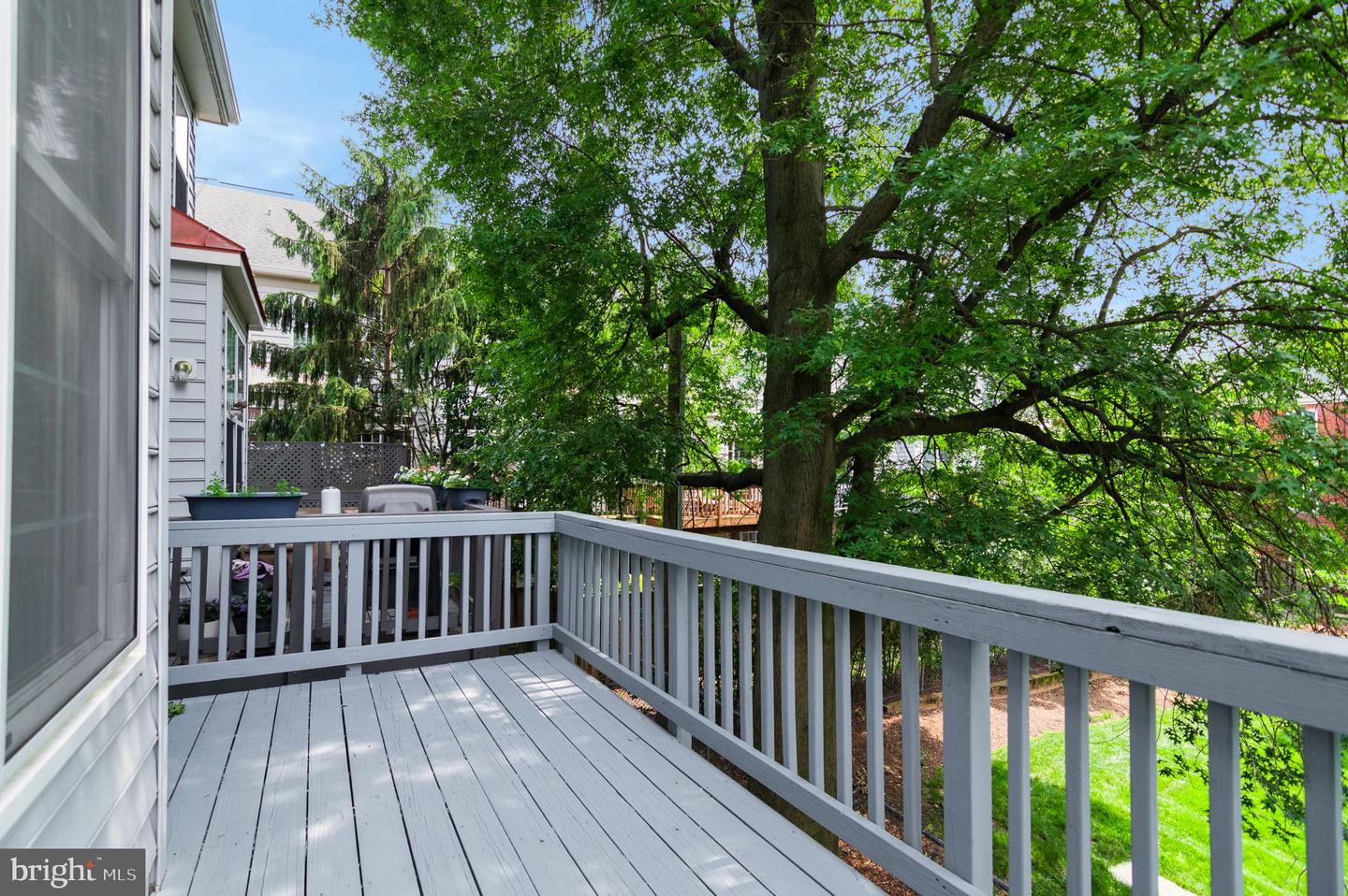 1122 S MONROE ST, ARLINGTON, Virginia 22204, 2 Bedrooms Bedrooms, ,2 BathroomsBathrooms,Residential,For sale,1122 S MONROE ST,VAAR2058370 MLS # VAAR2058370